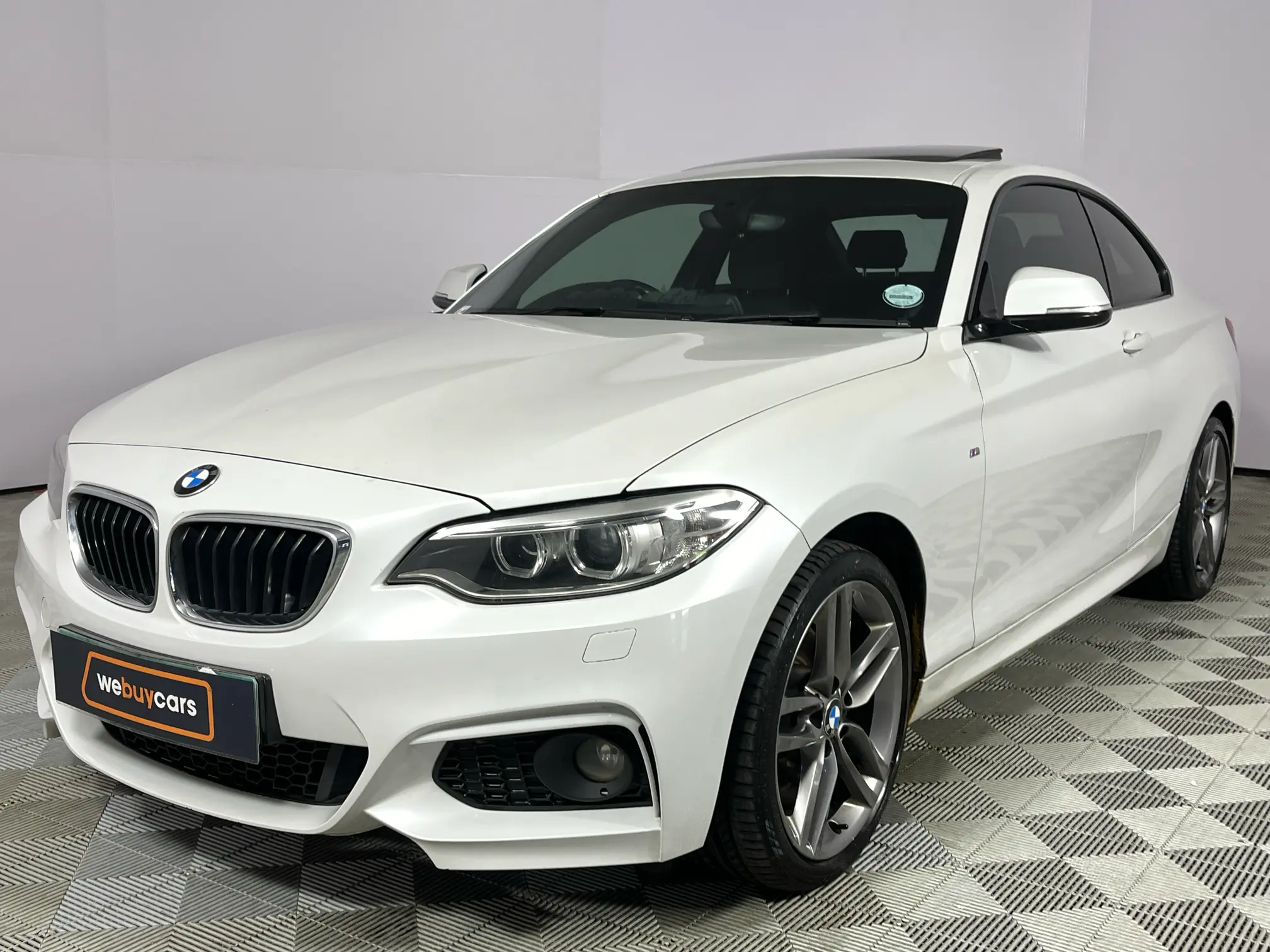 Used 2016 BMW 2 Series 220d M Sport Auto (F22) for sale | WeBuyCars