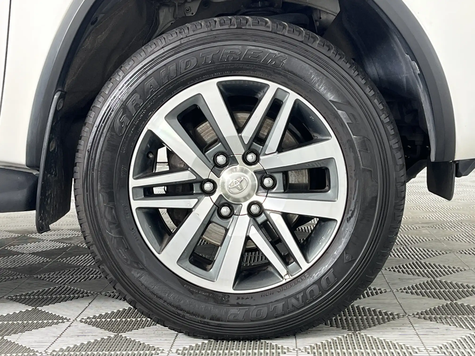 Toyota Fortuner