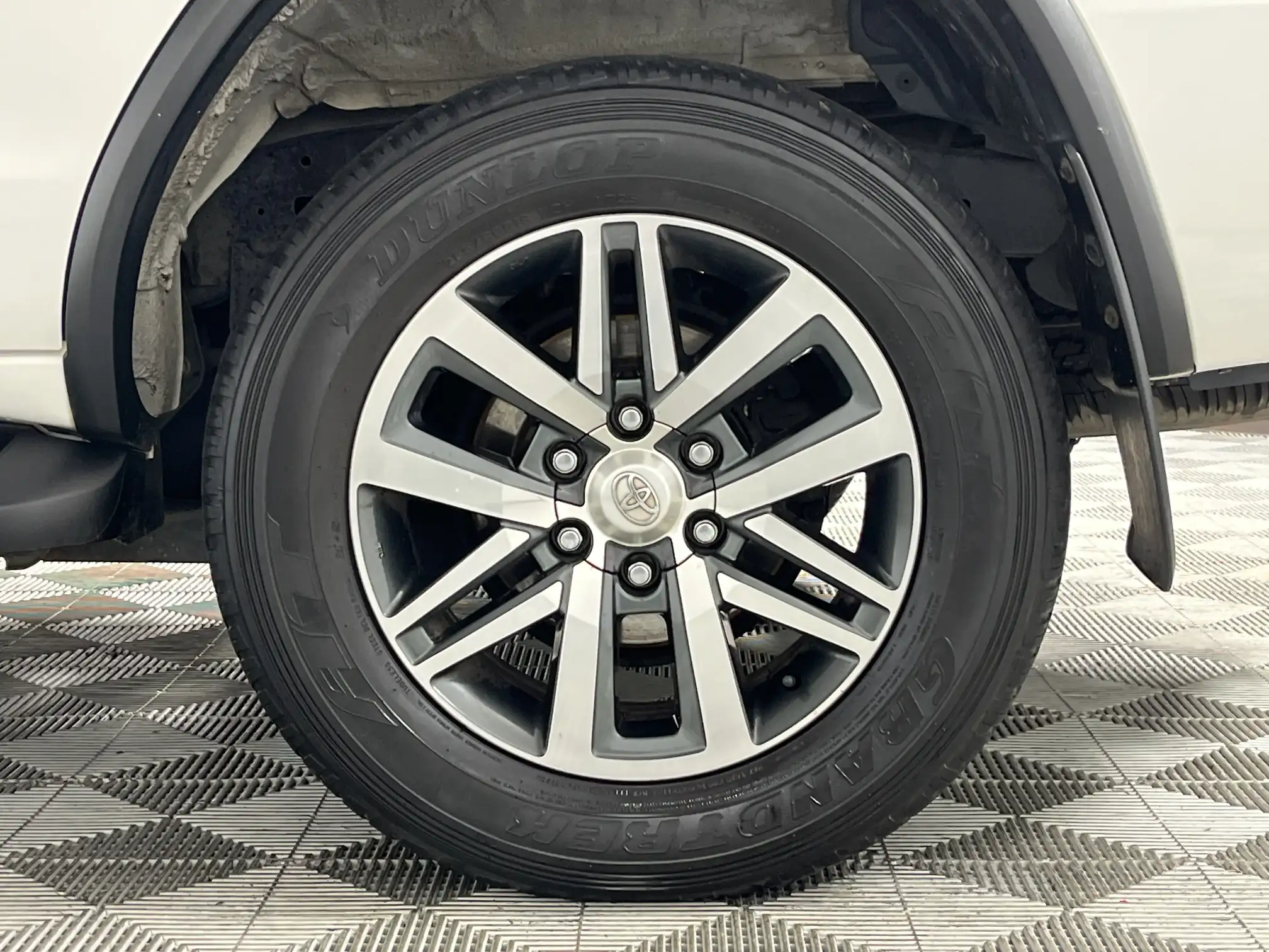 Toyota Fortuner
