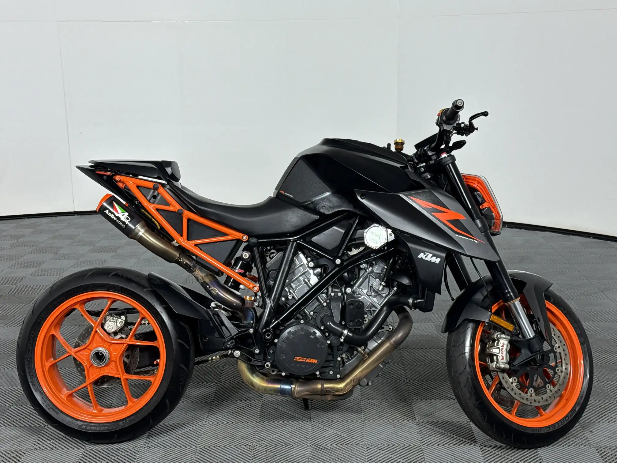 2017 KTM Super Duke