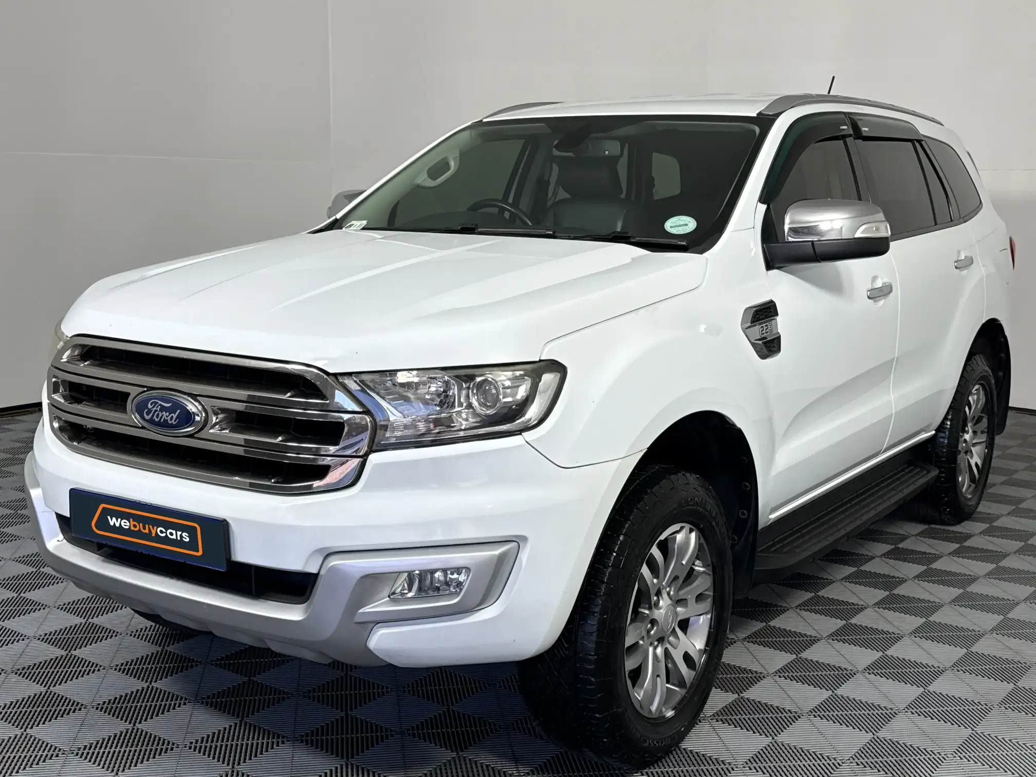 2018 Ford Everest