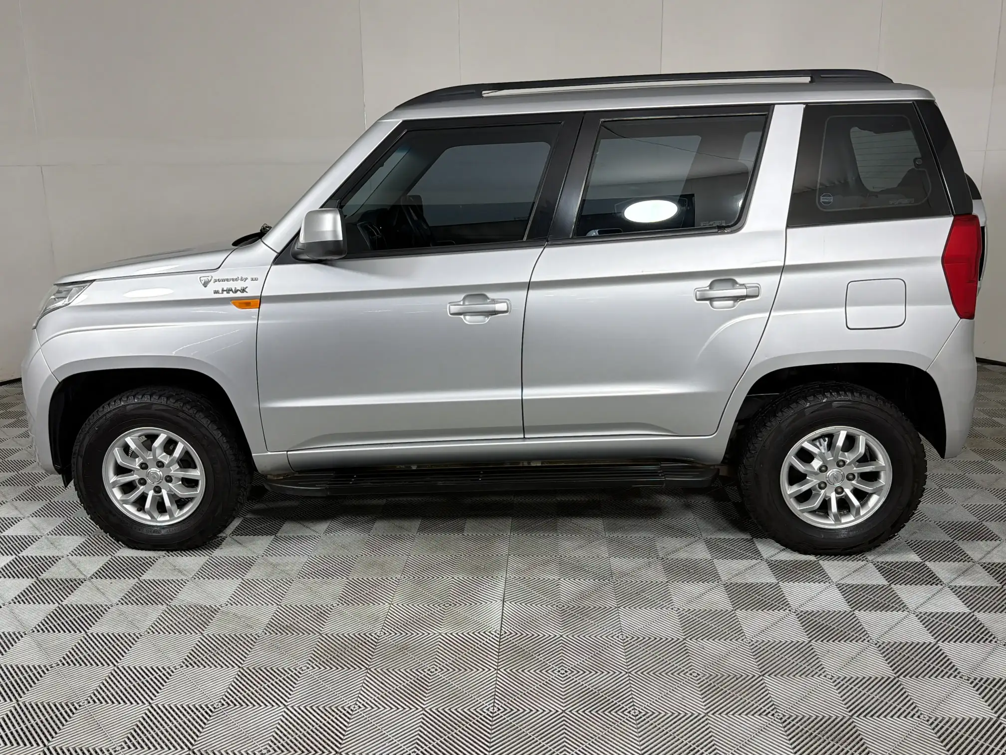 Mahindra TUV