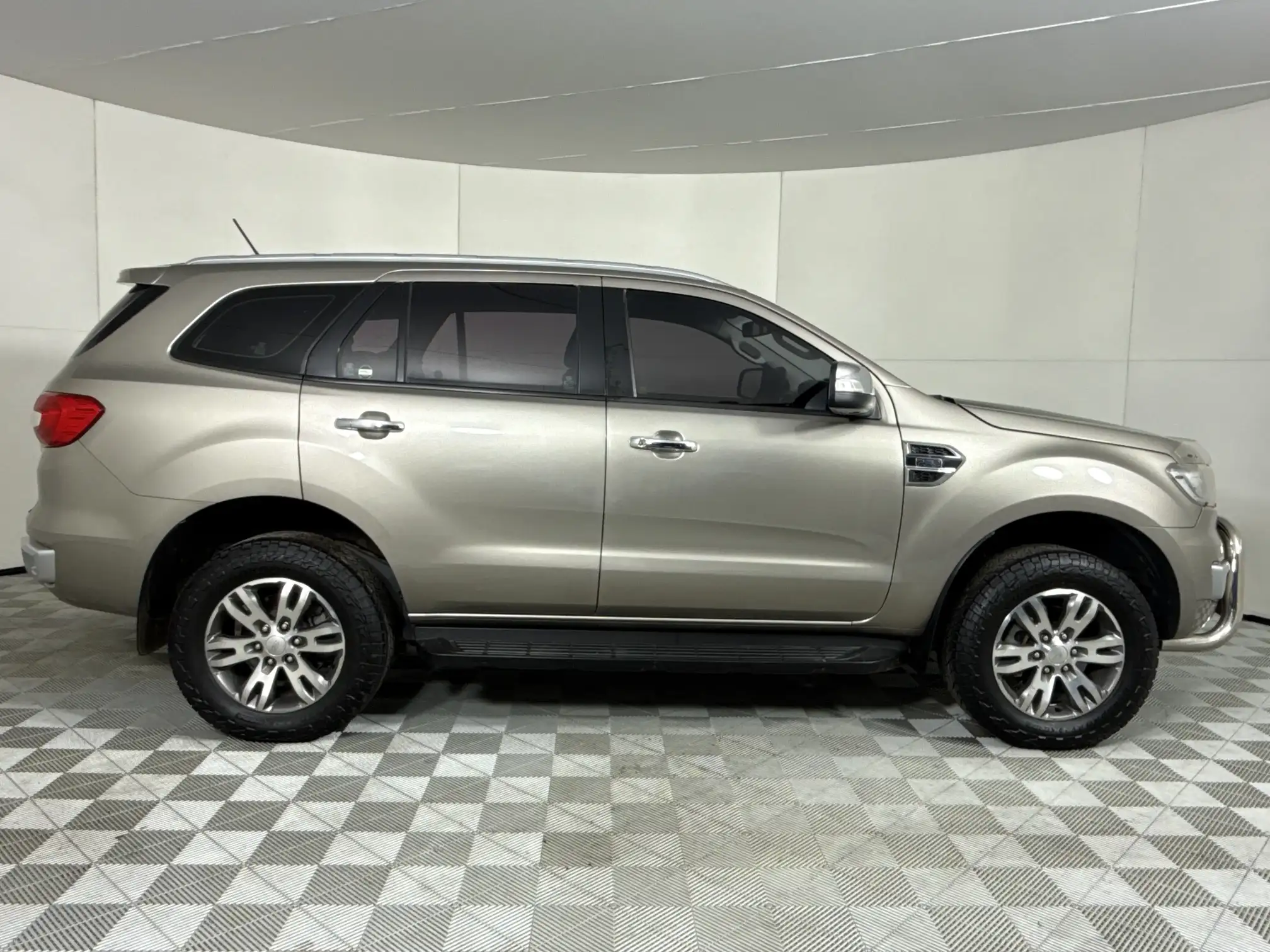 Ford Everest