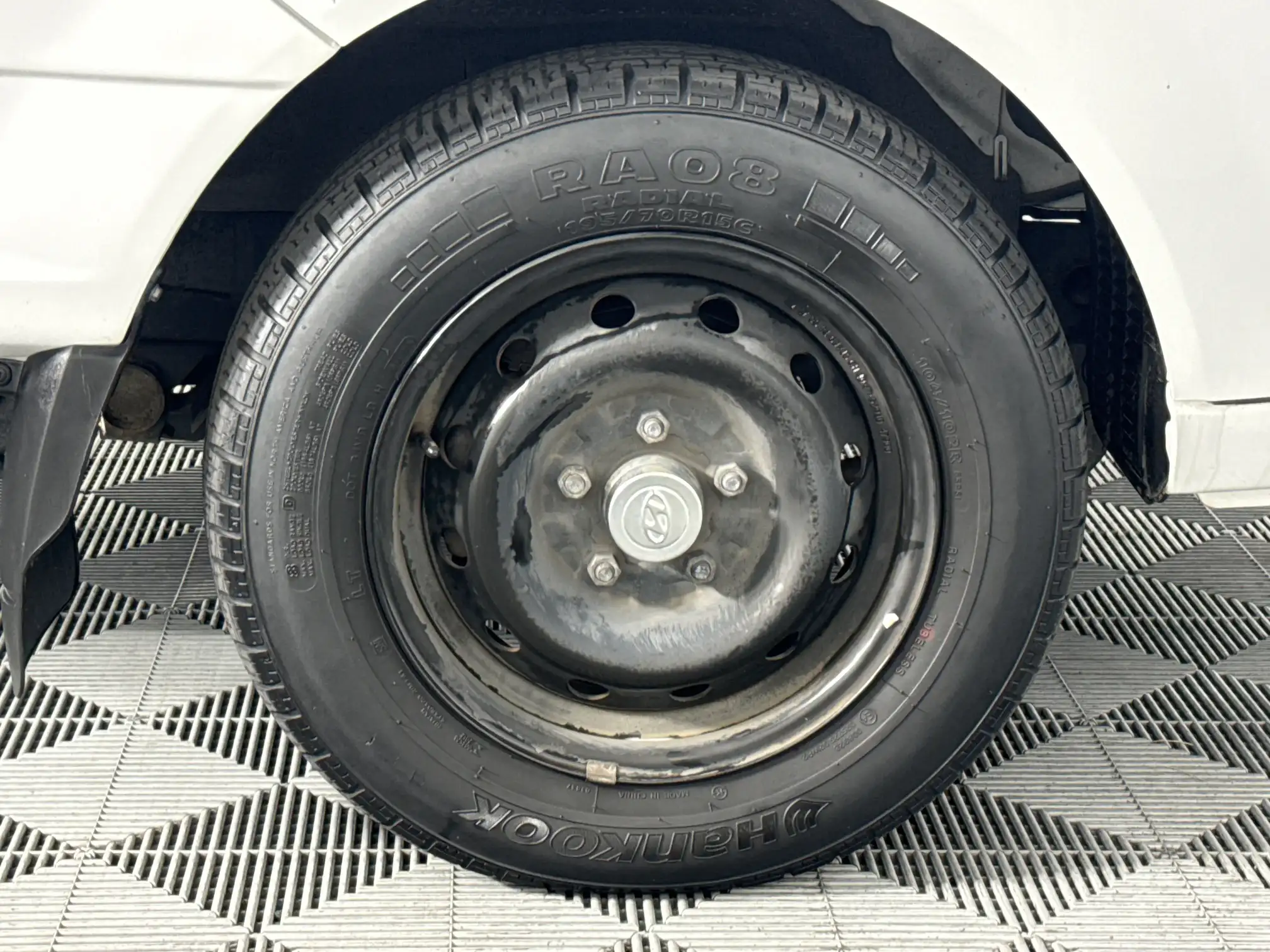 Hyundai H100