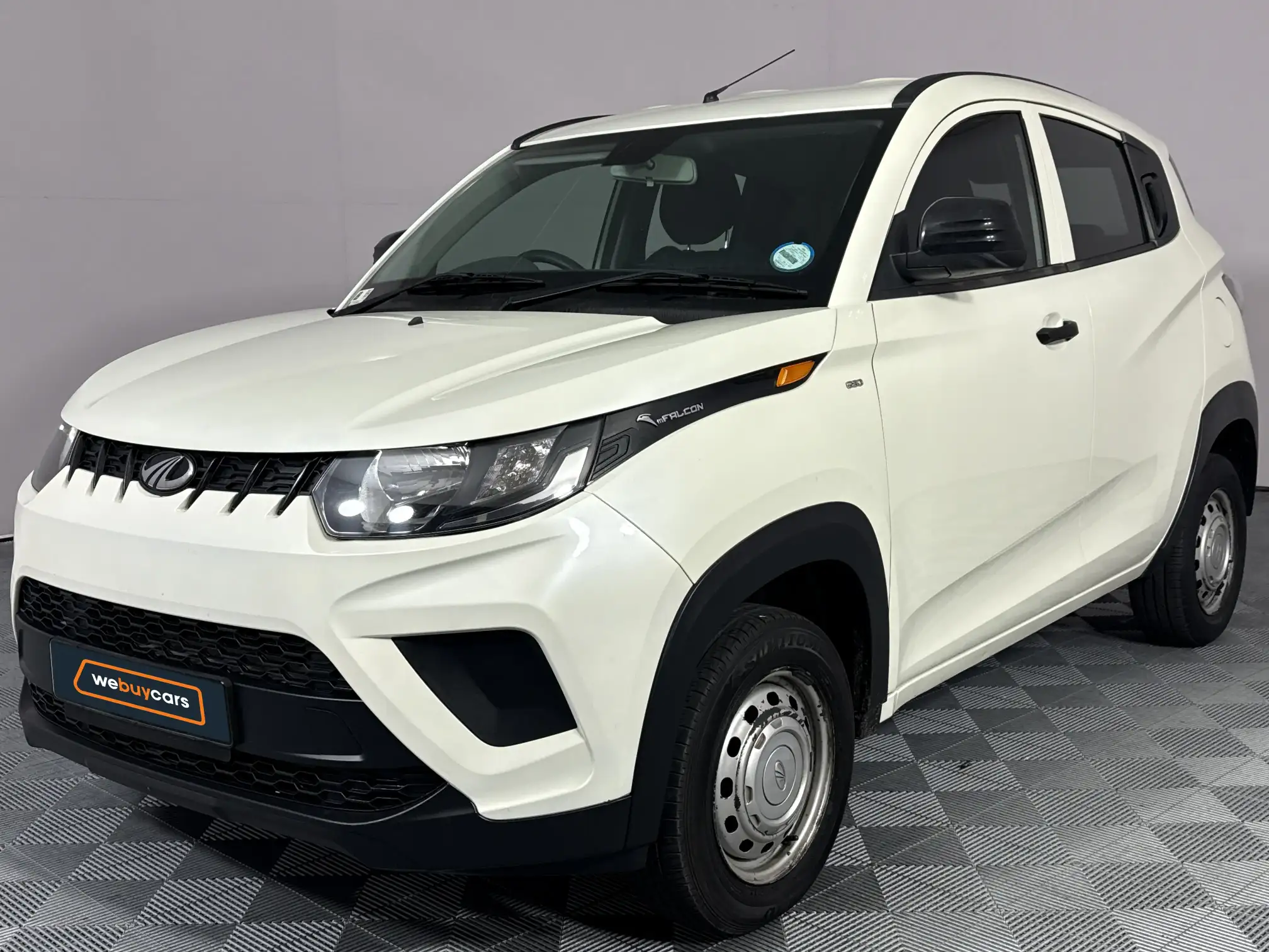 2019 Mahindra KUV 100