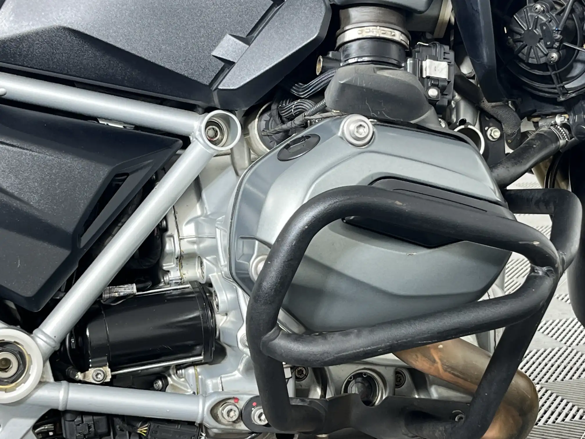 BMW R Series
