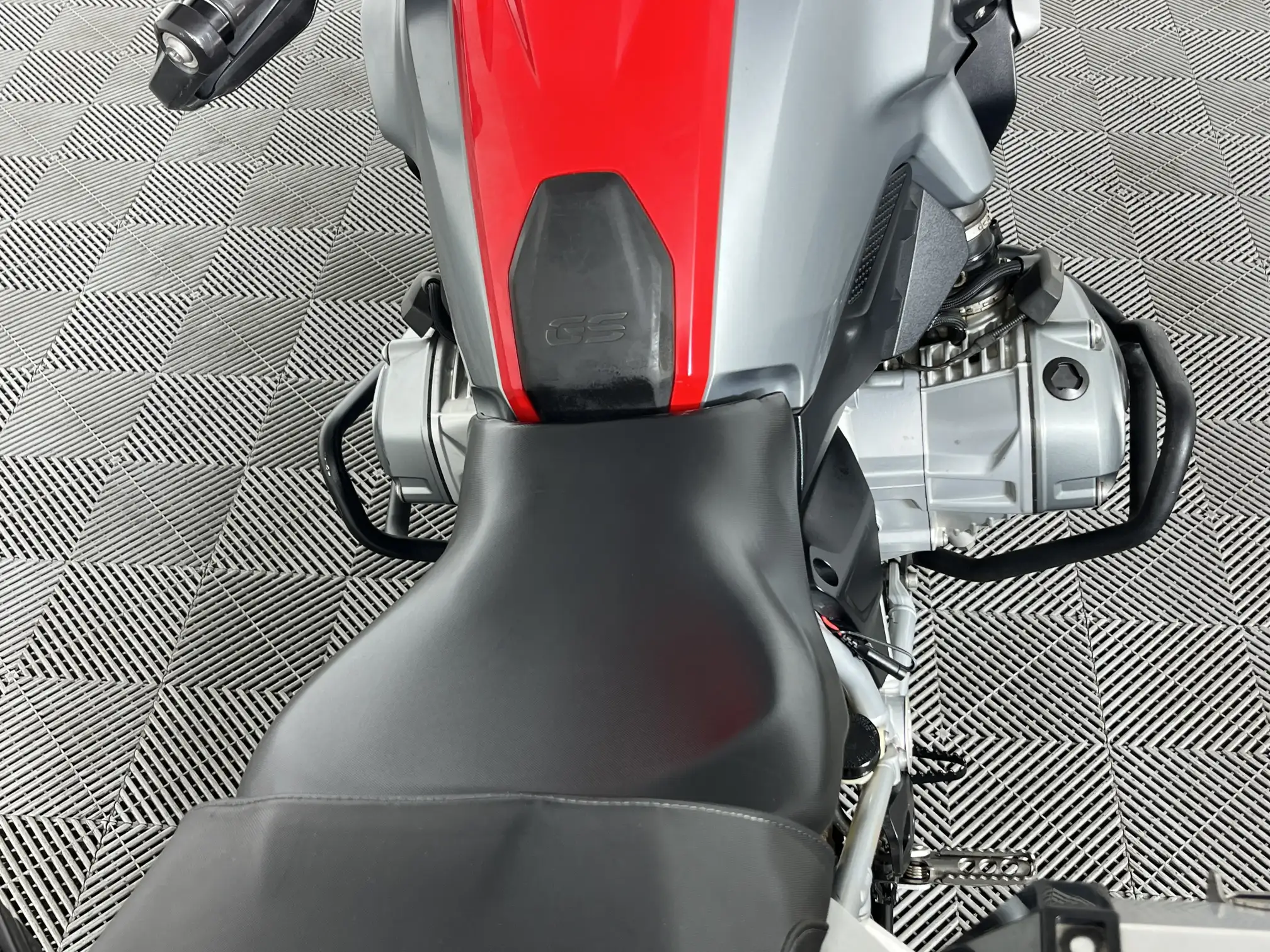 BMW R Series