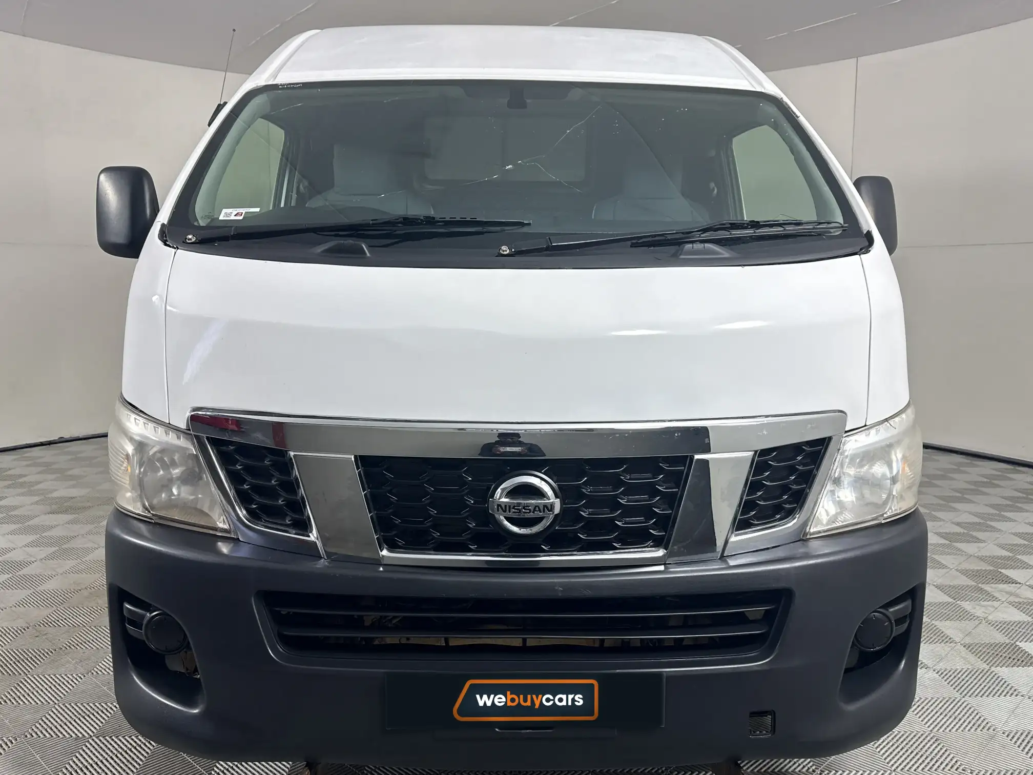 Nissan NV