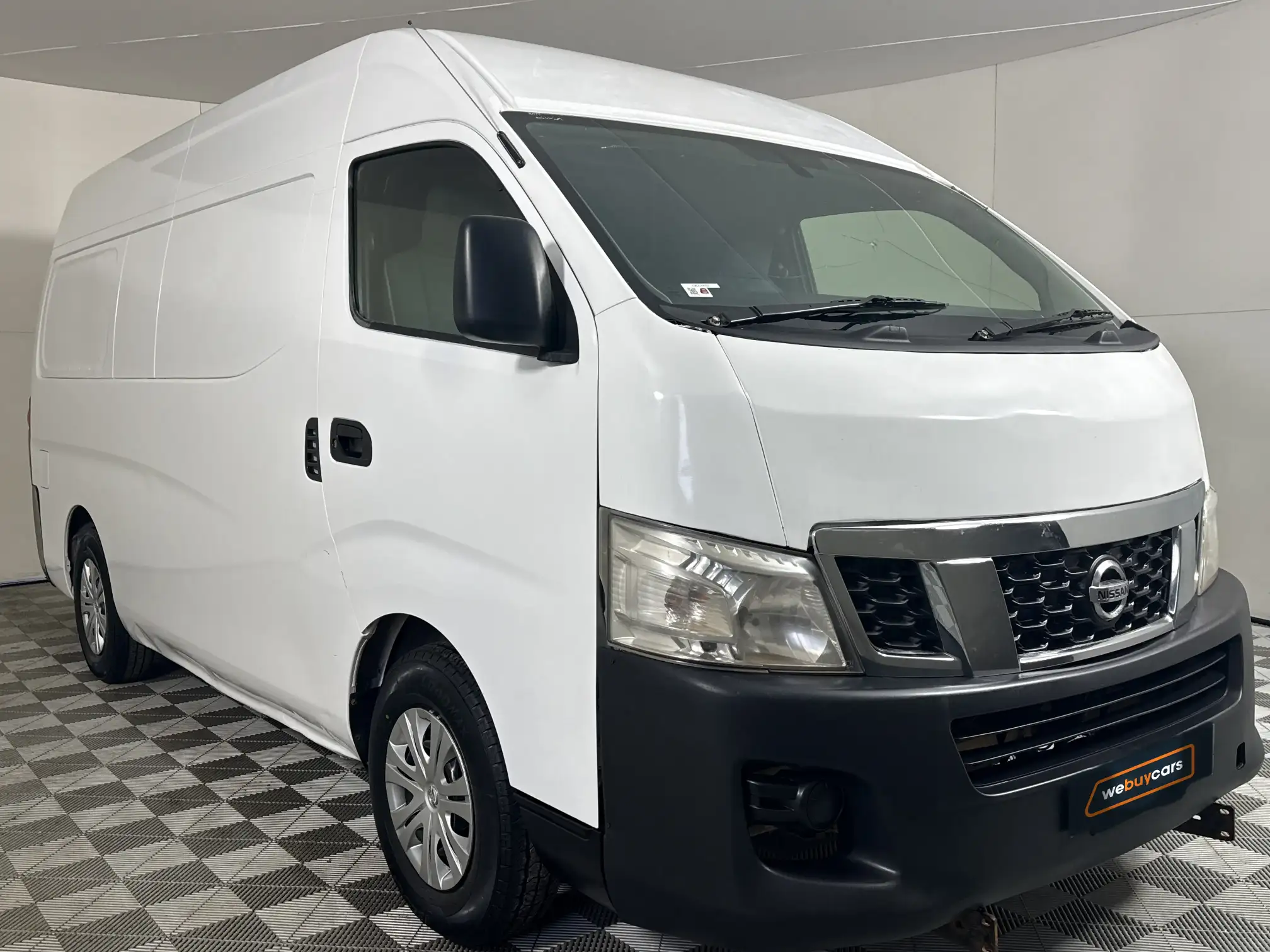 Nissan NV