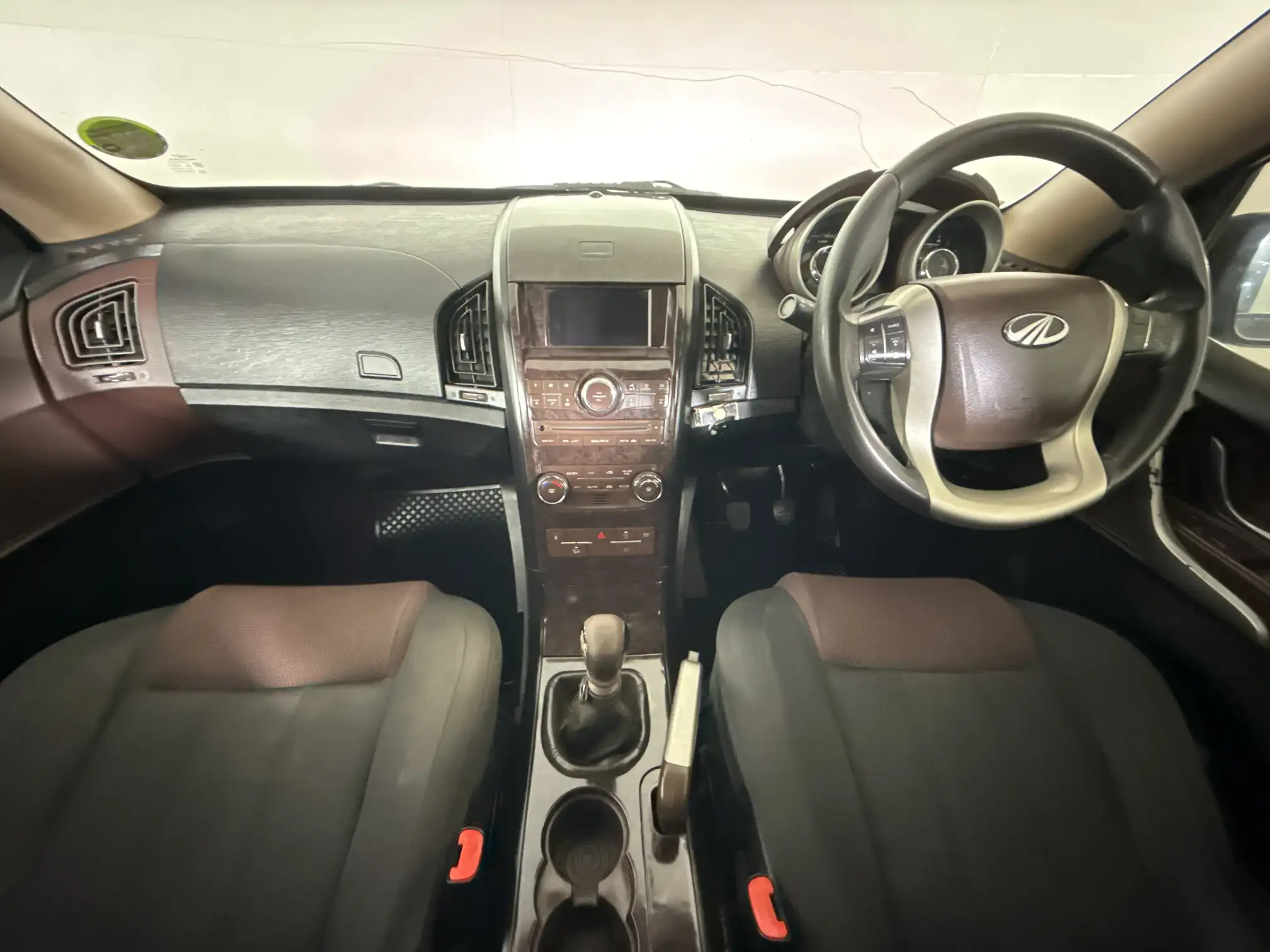 Mahindra XUV