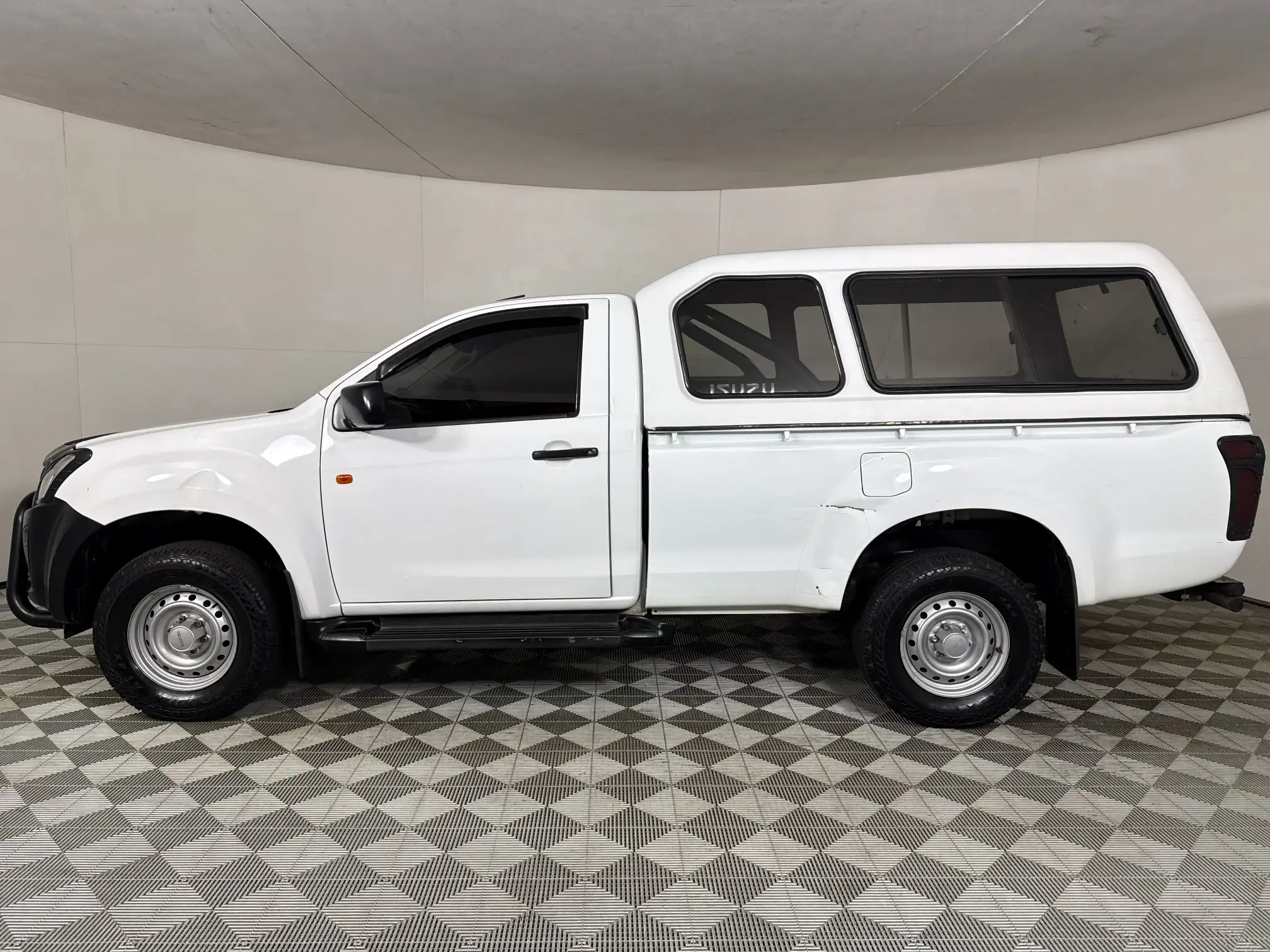 Isuzu D-MAX