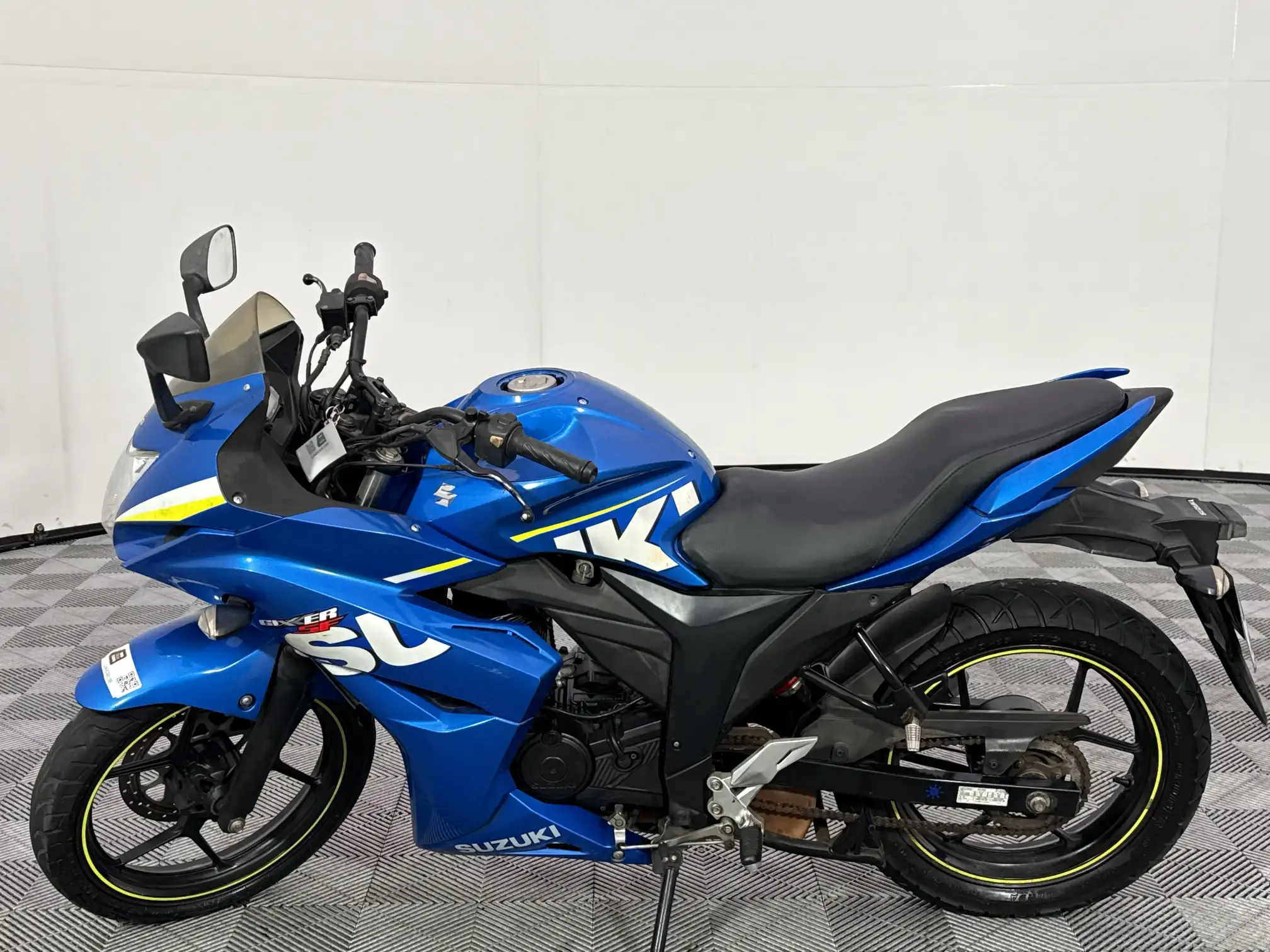 Suzuki GSX