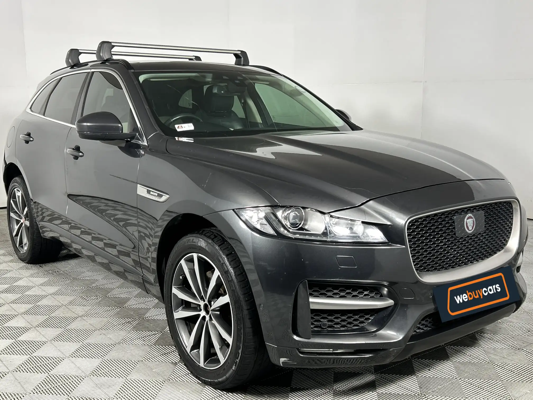 Jaguar F-Pace