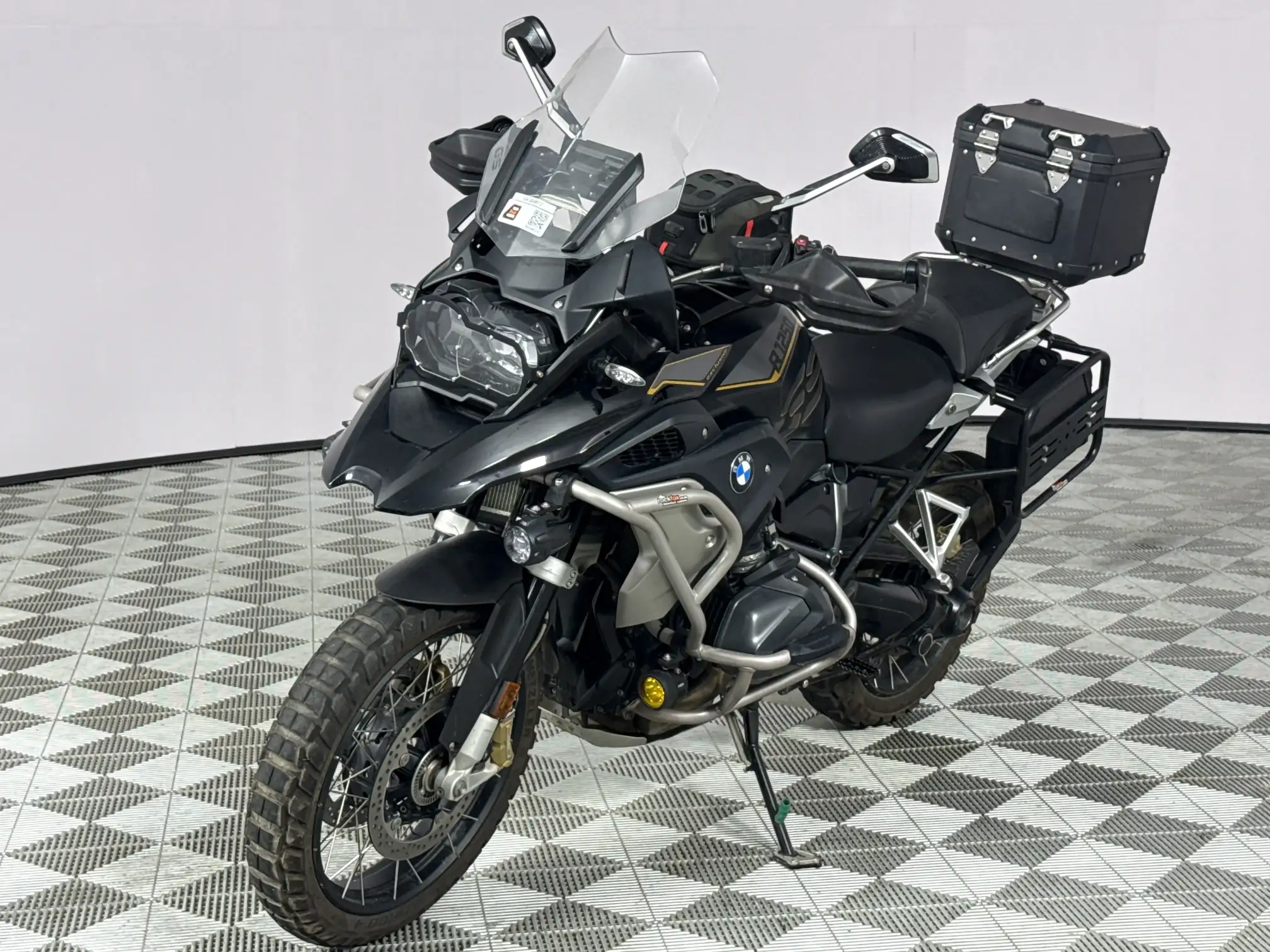 BMW R Series