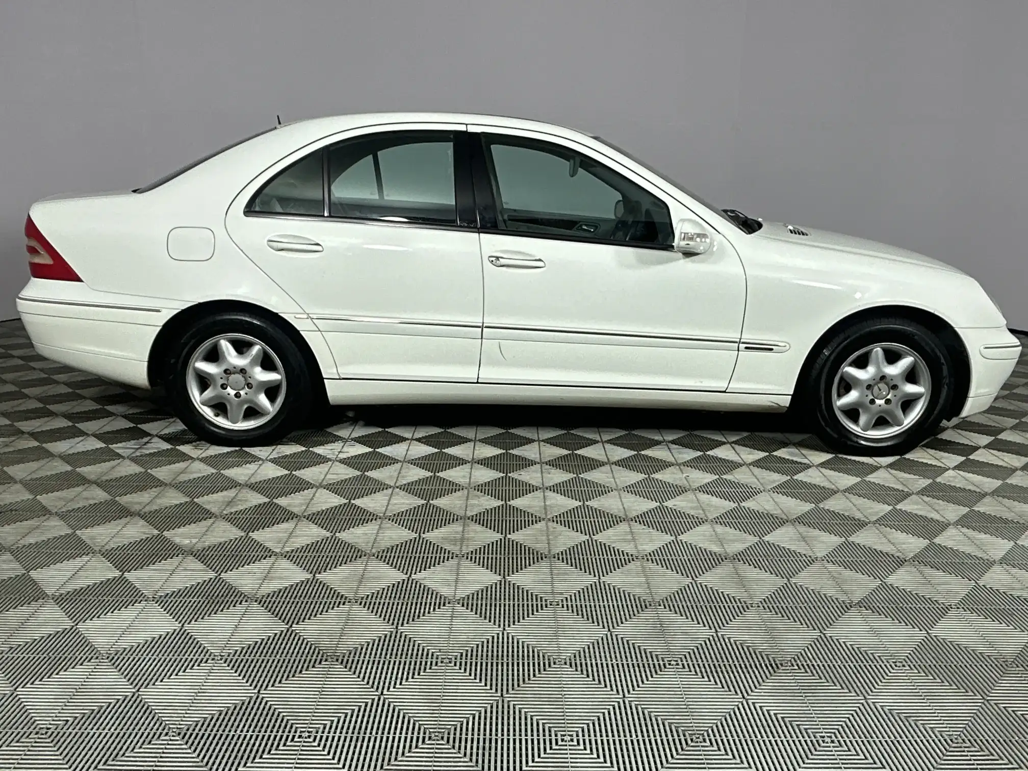 Mercedes-Benz C Class Sedan