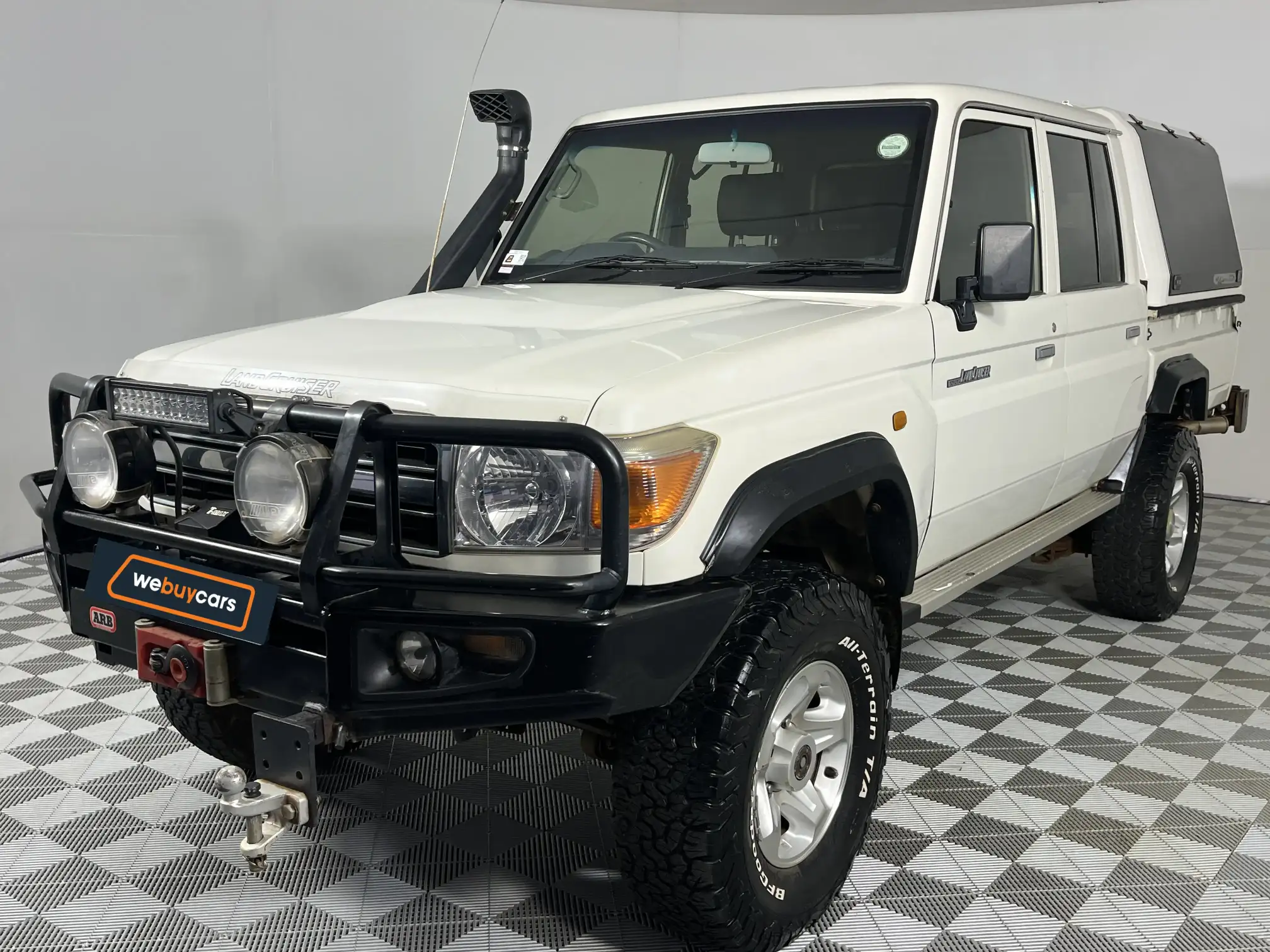 2014 Toyota Land Cruiser