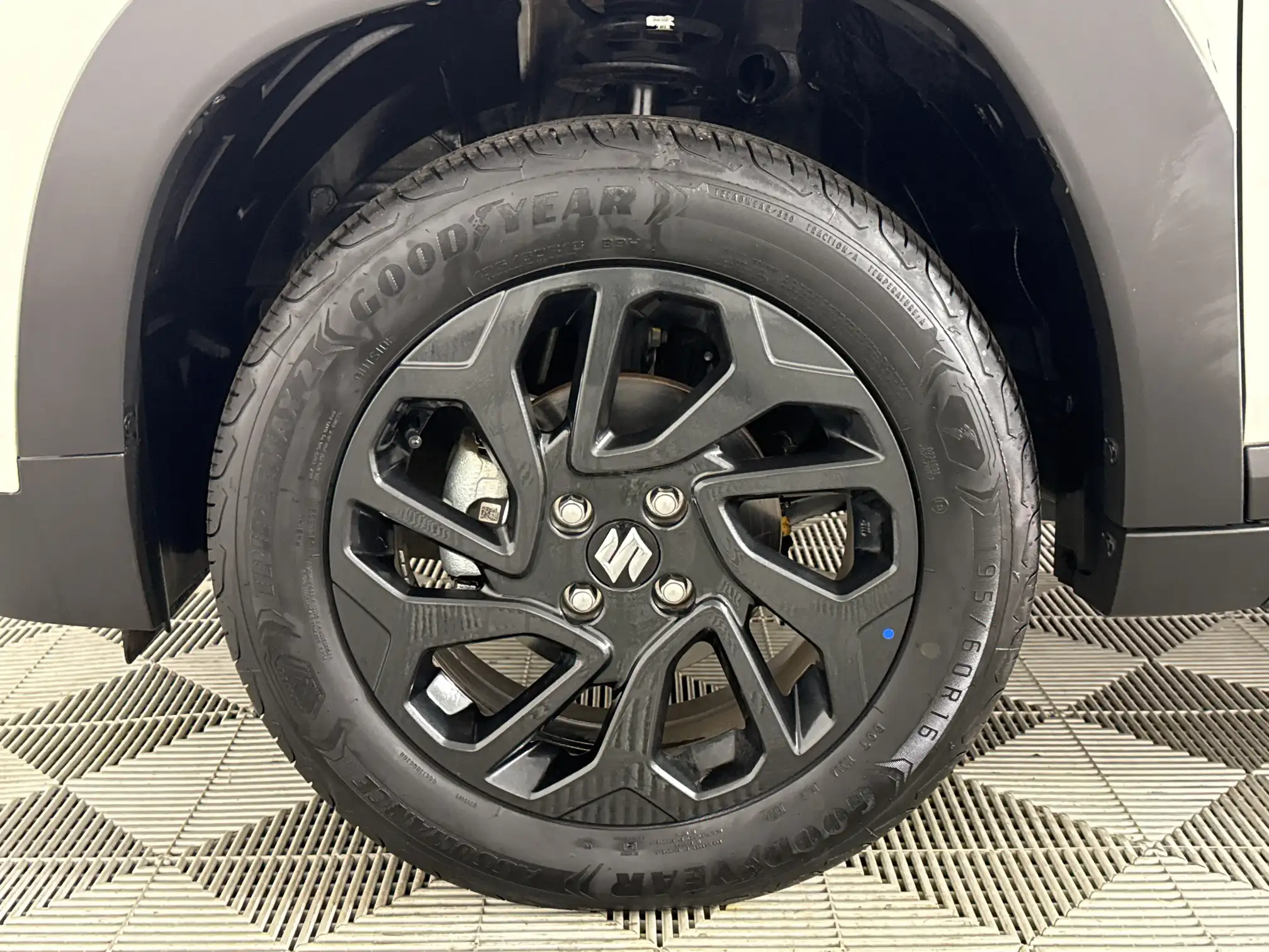 Suzuki Fronx