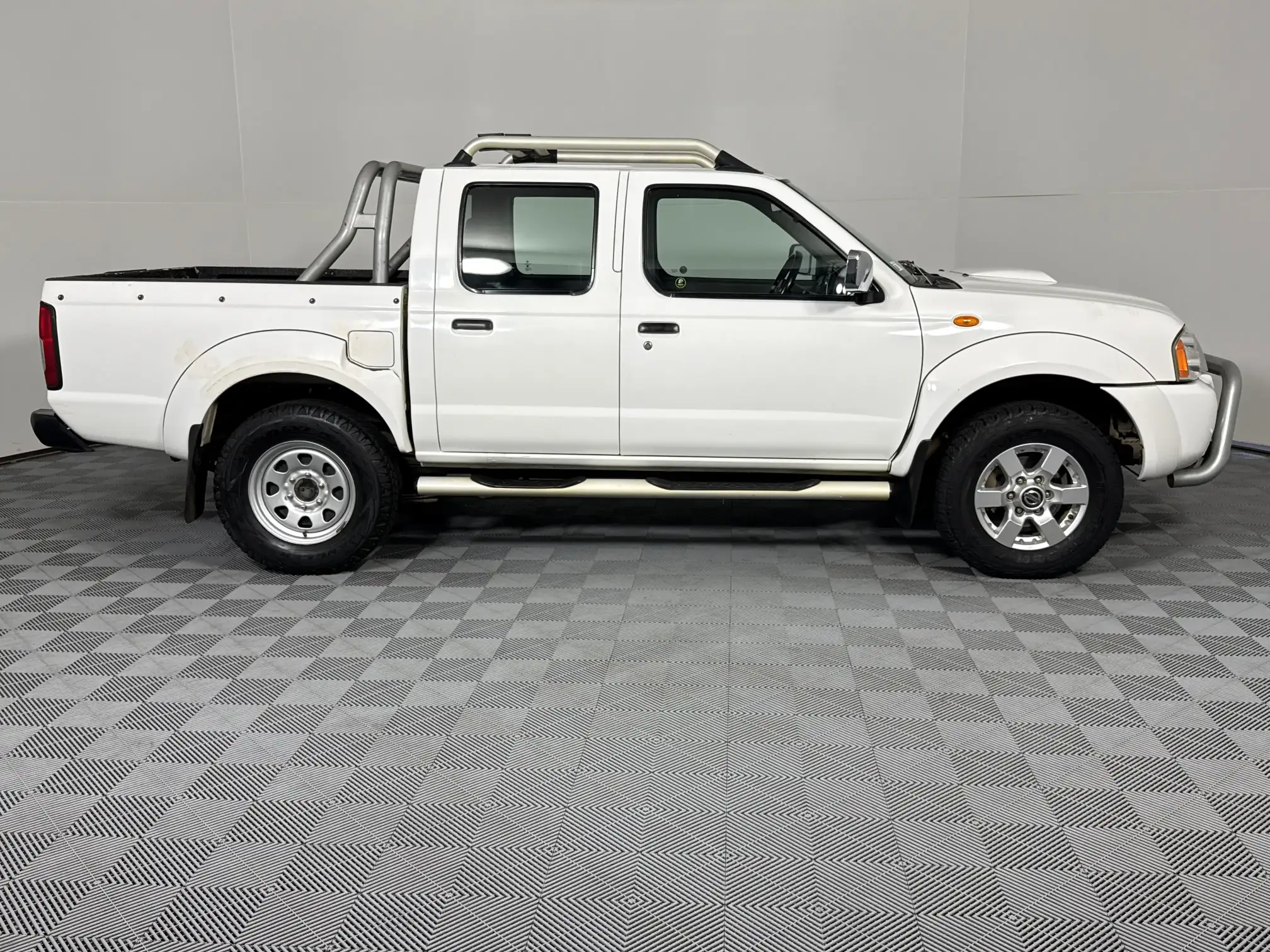 Nissan Hardbody