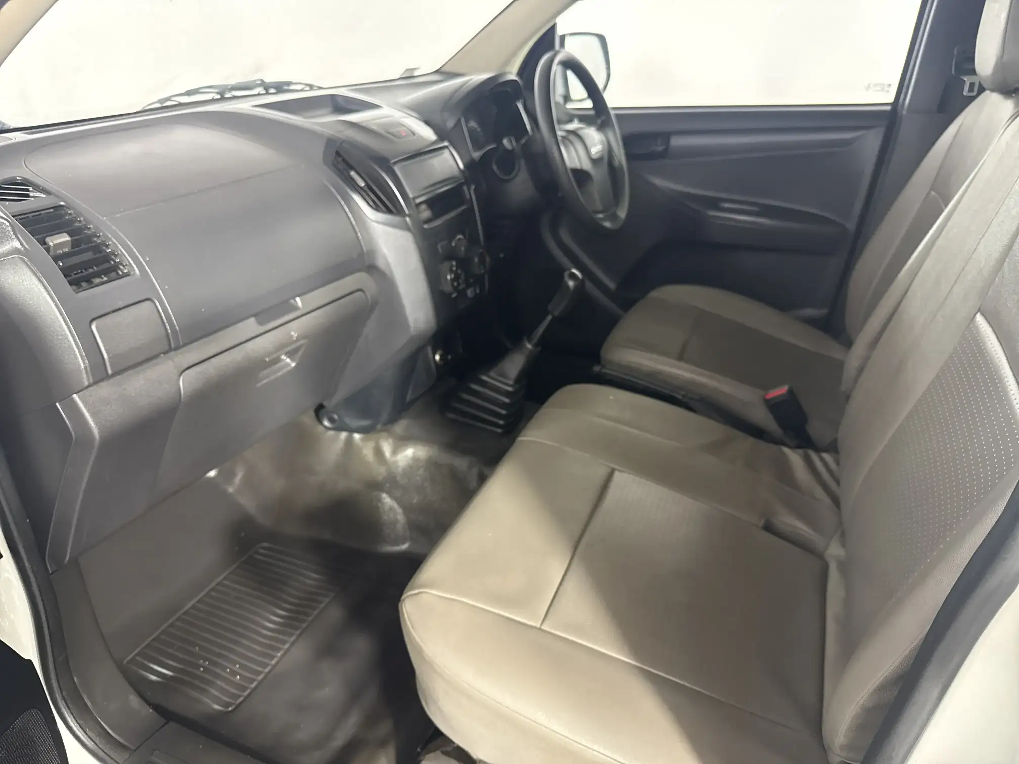 Isuzu KB
