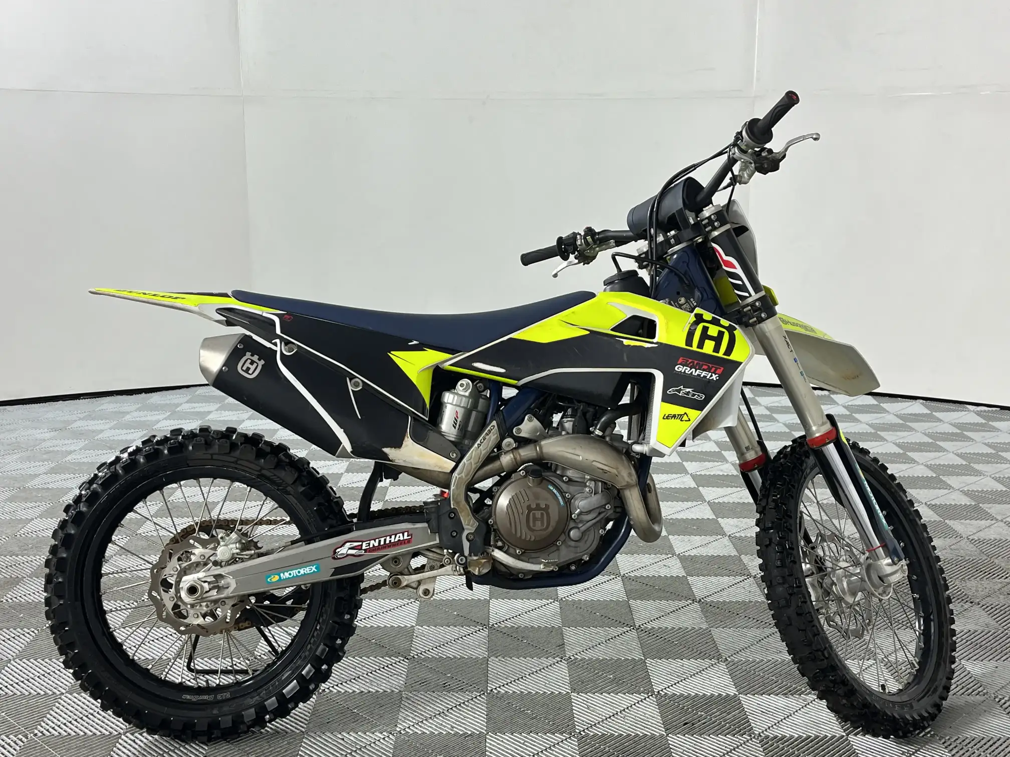 Husqvarna FC