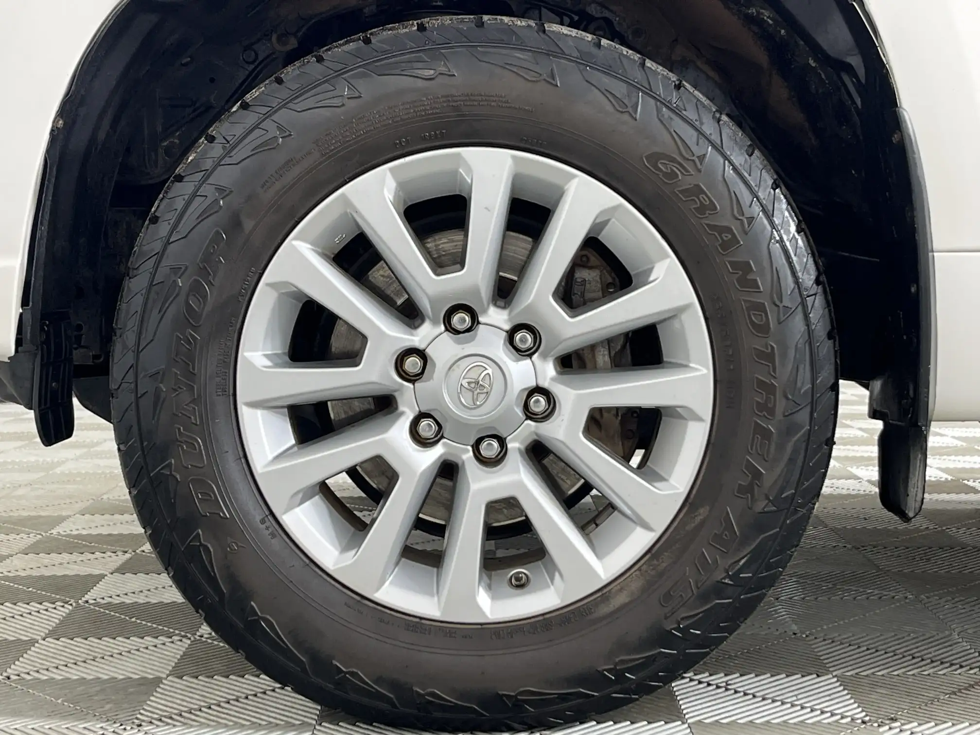 Toyota Prado