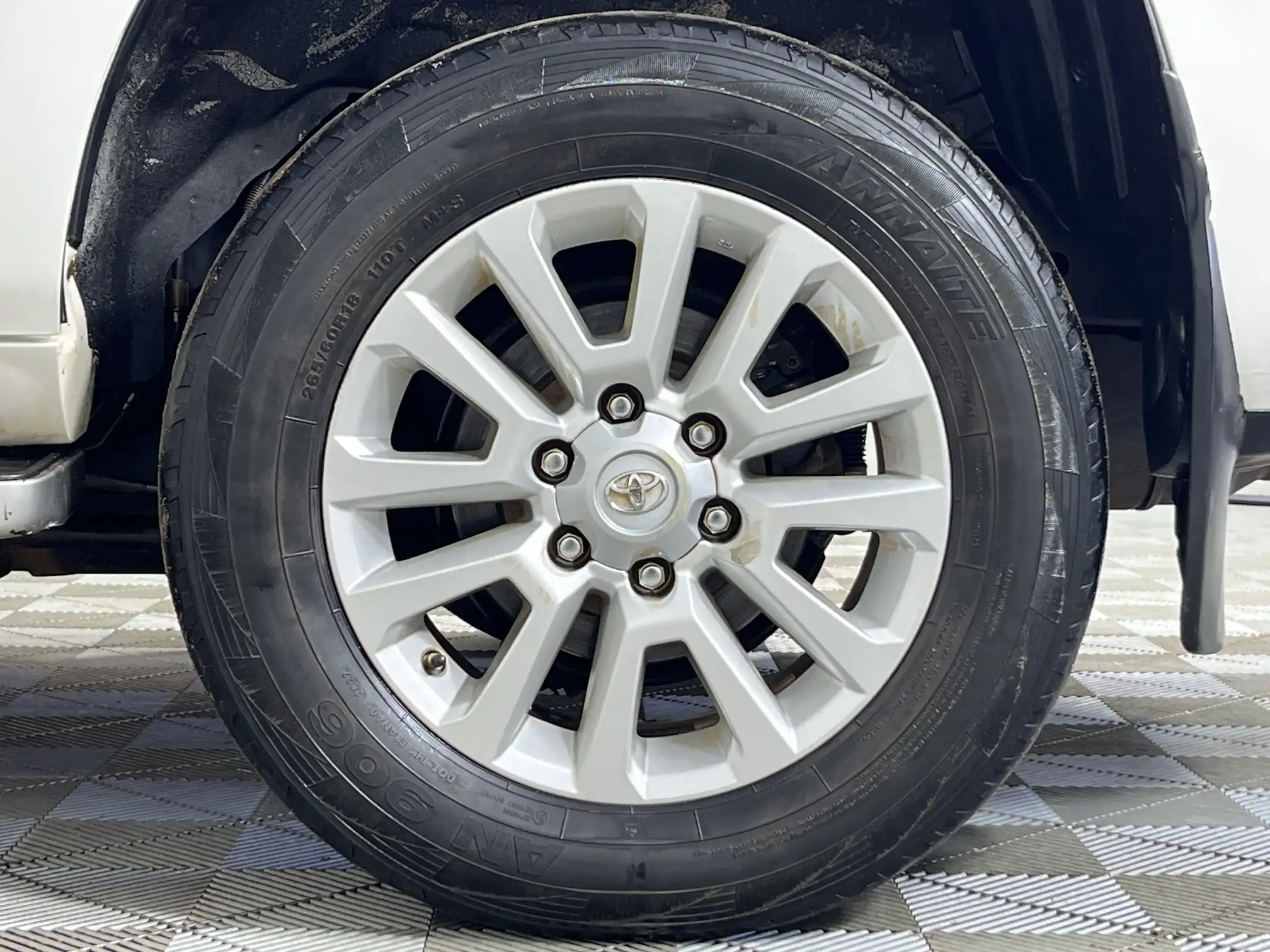 Toyota Prado