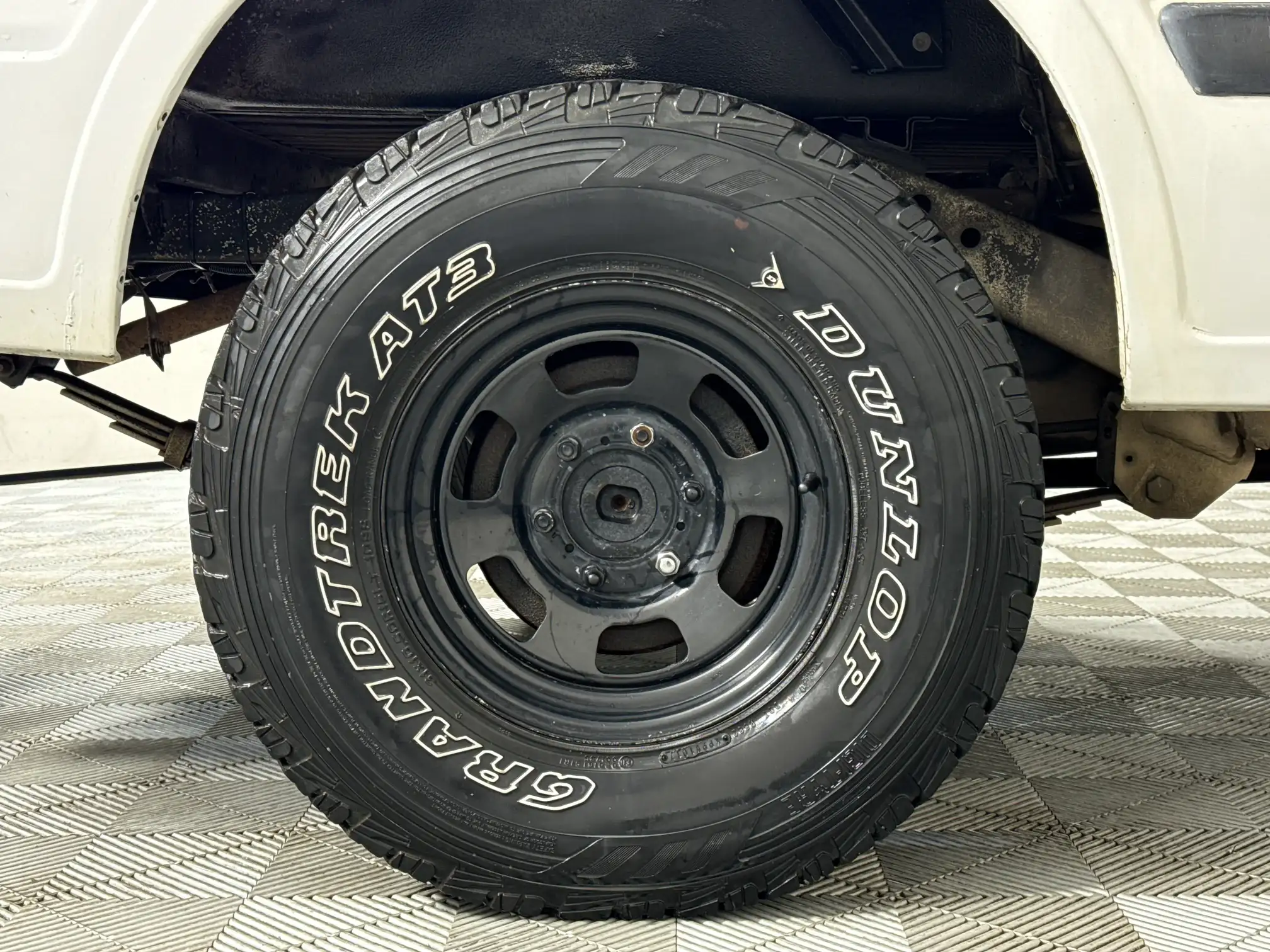 Isuzu KB