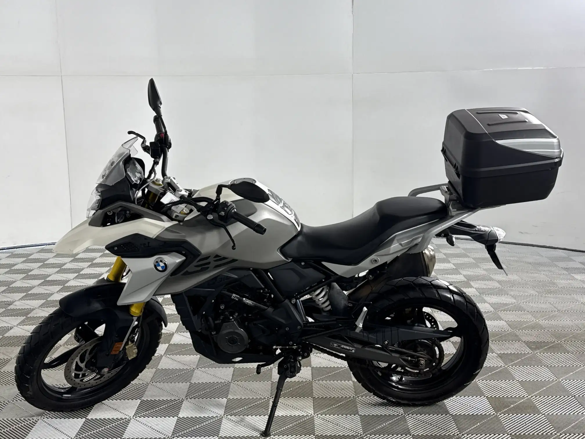 BMW C
