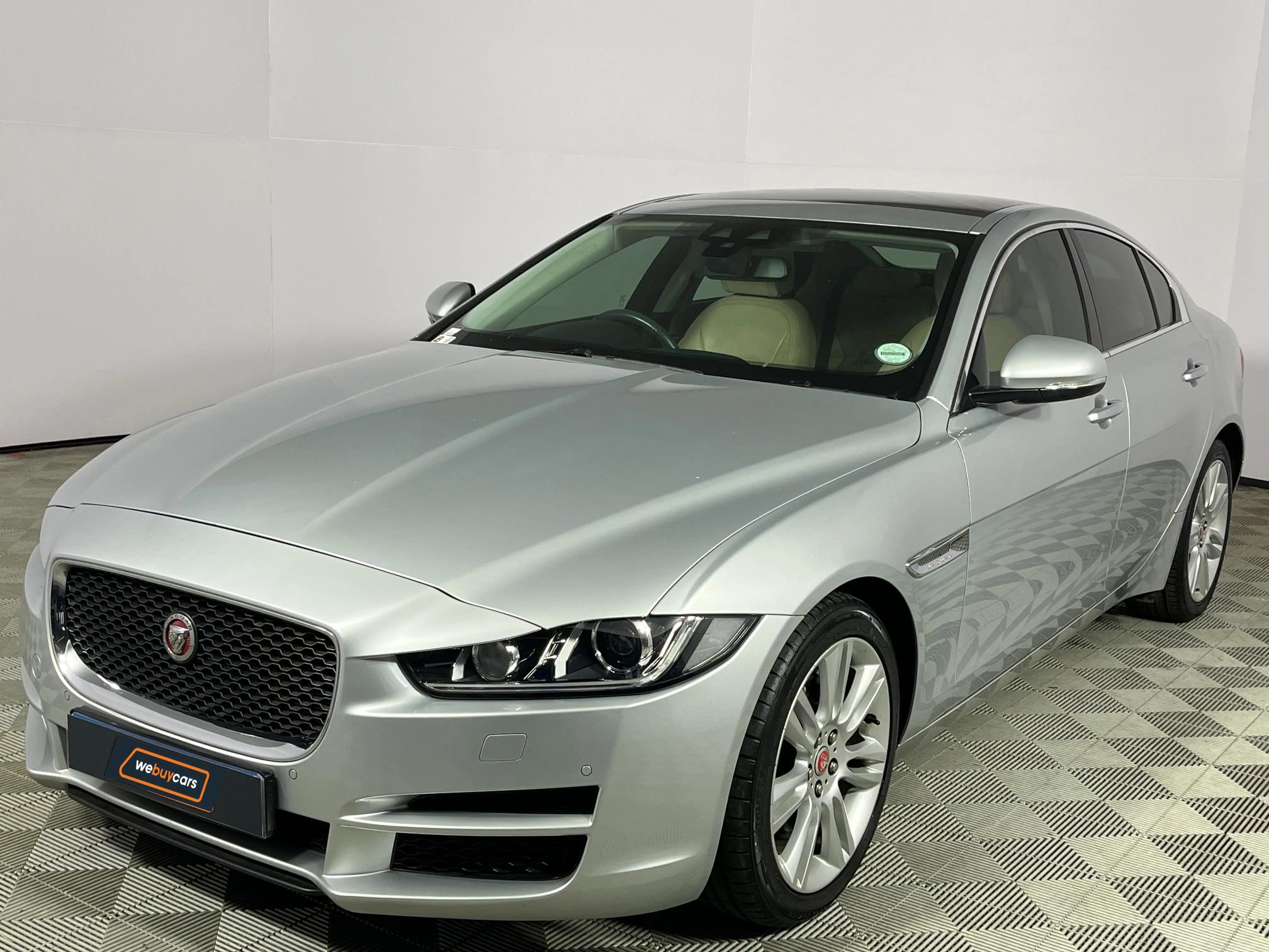 Jaguar XE 2.0D Prestige Auto