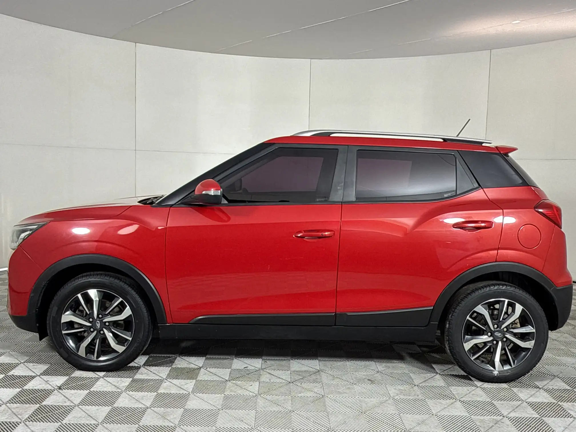 Mahindra Xuv300