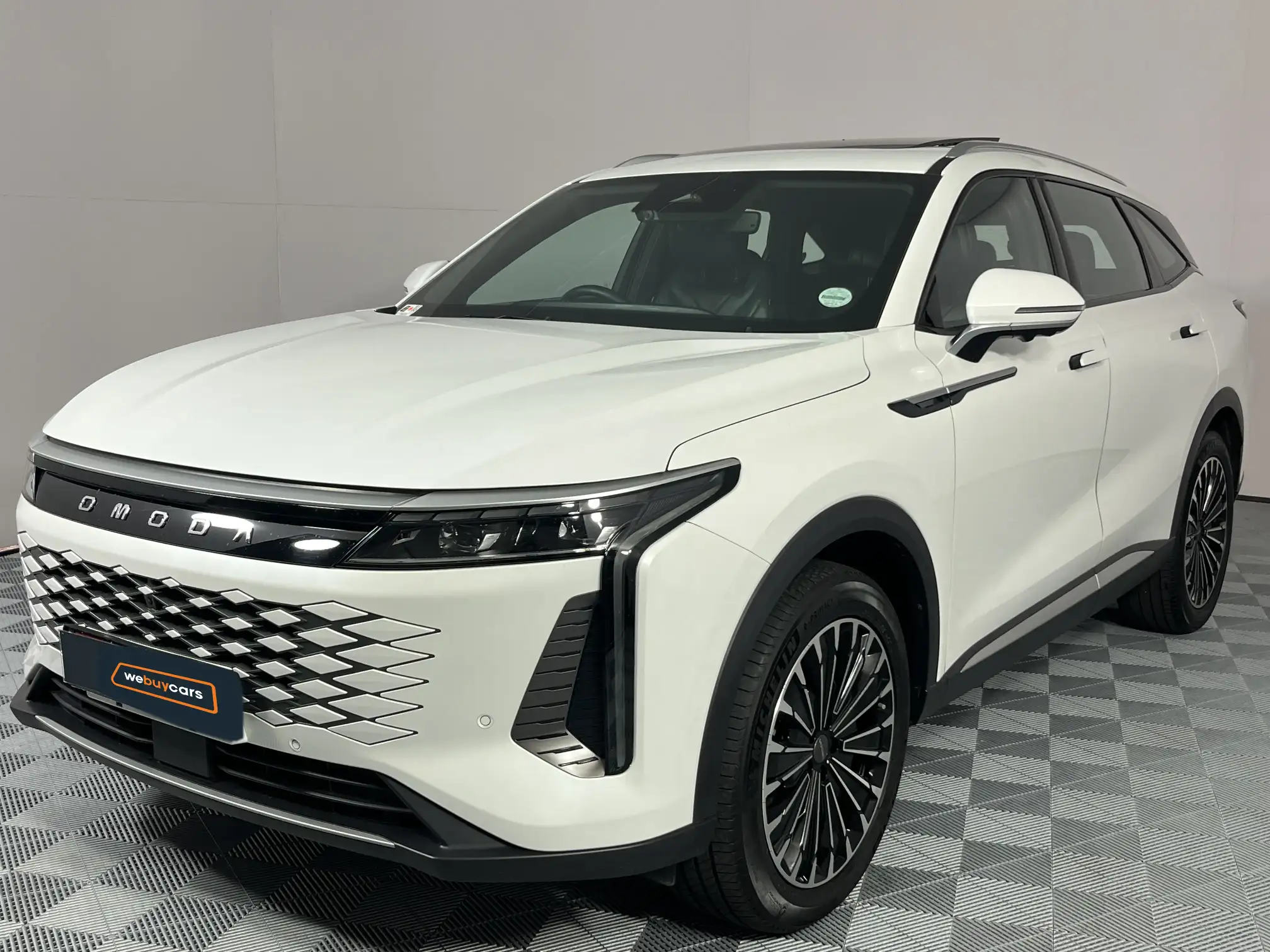 2025 Omoda C9