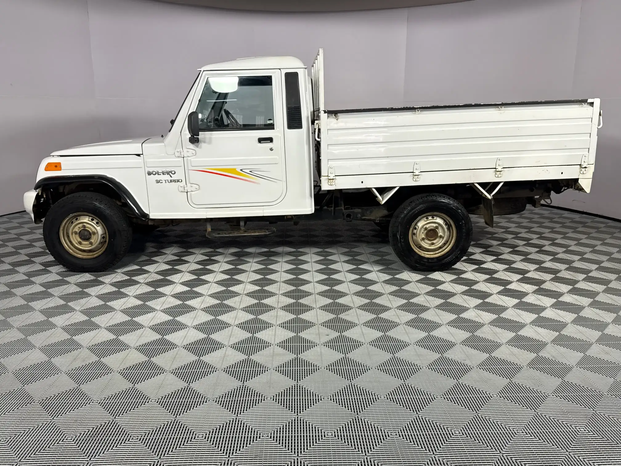 Mahindra Bolero