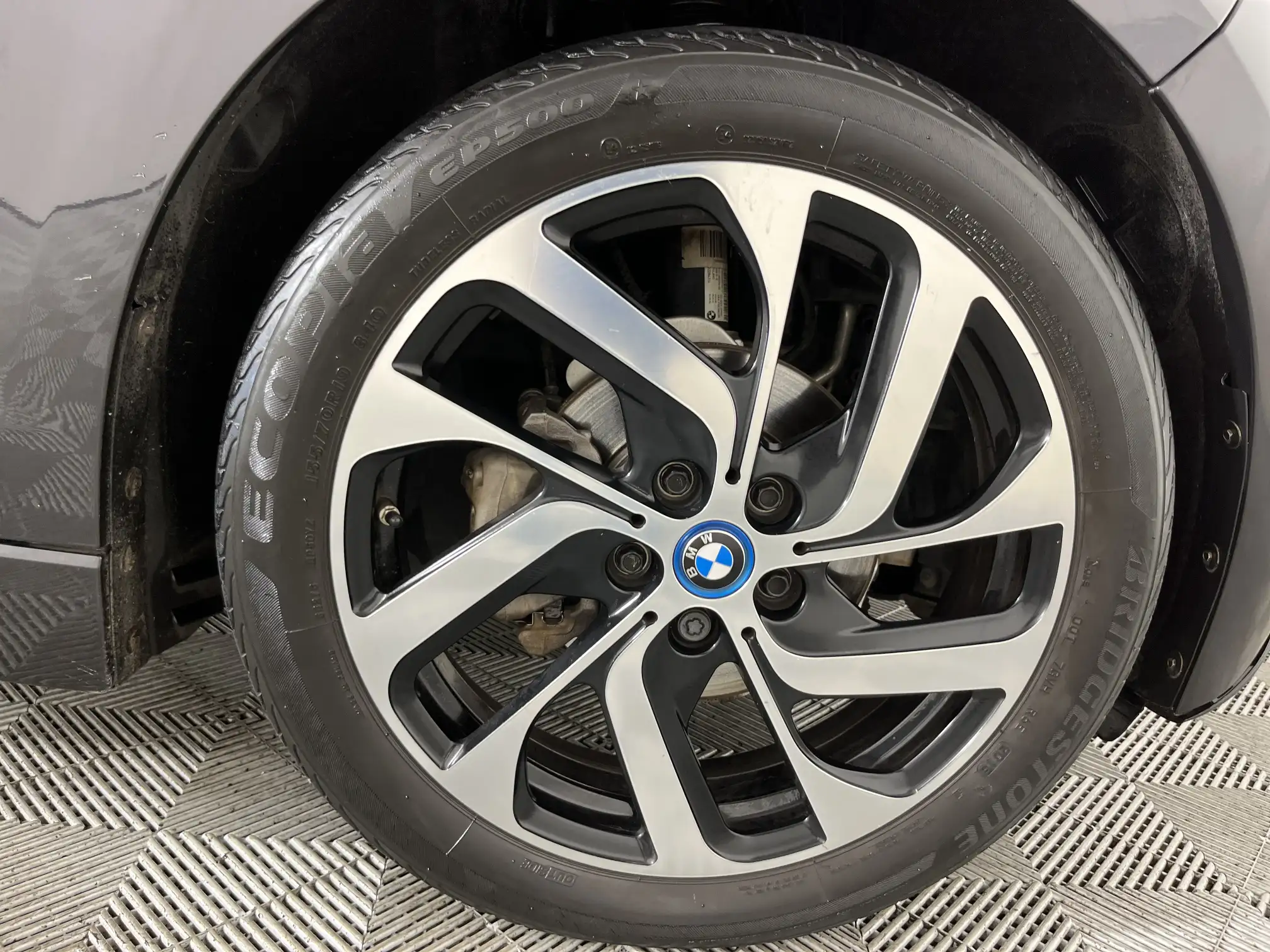 BMW i3