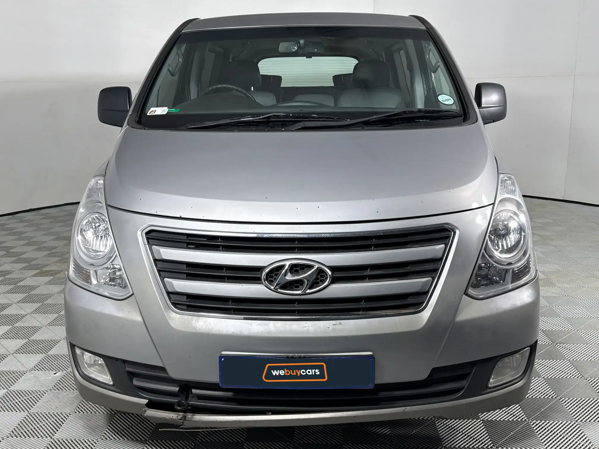 Hyundai H-1