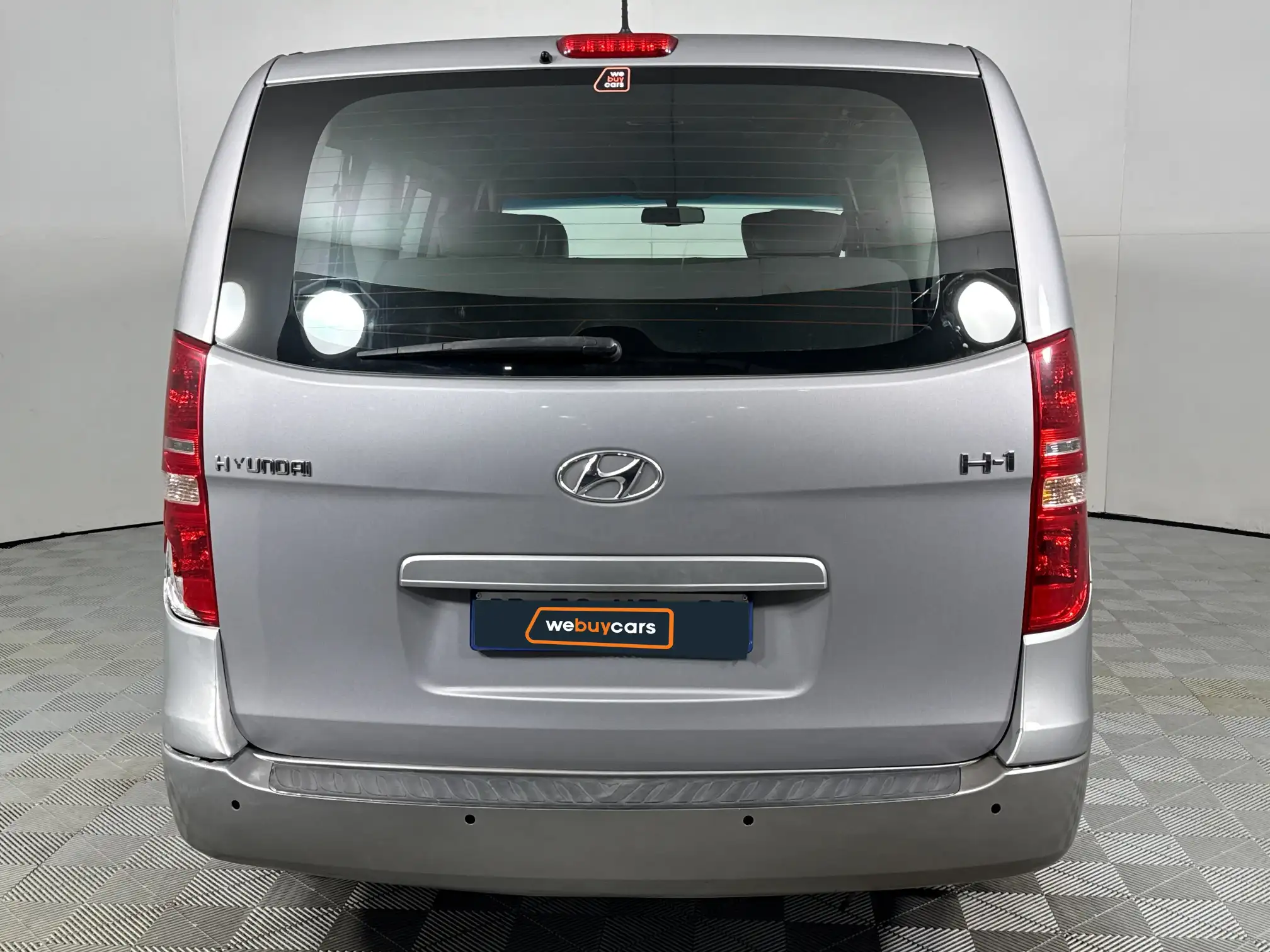 Hyundai H-1