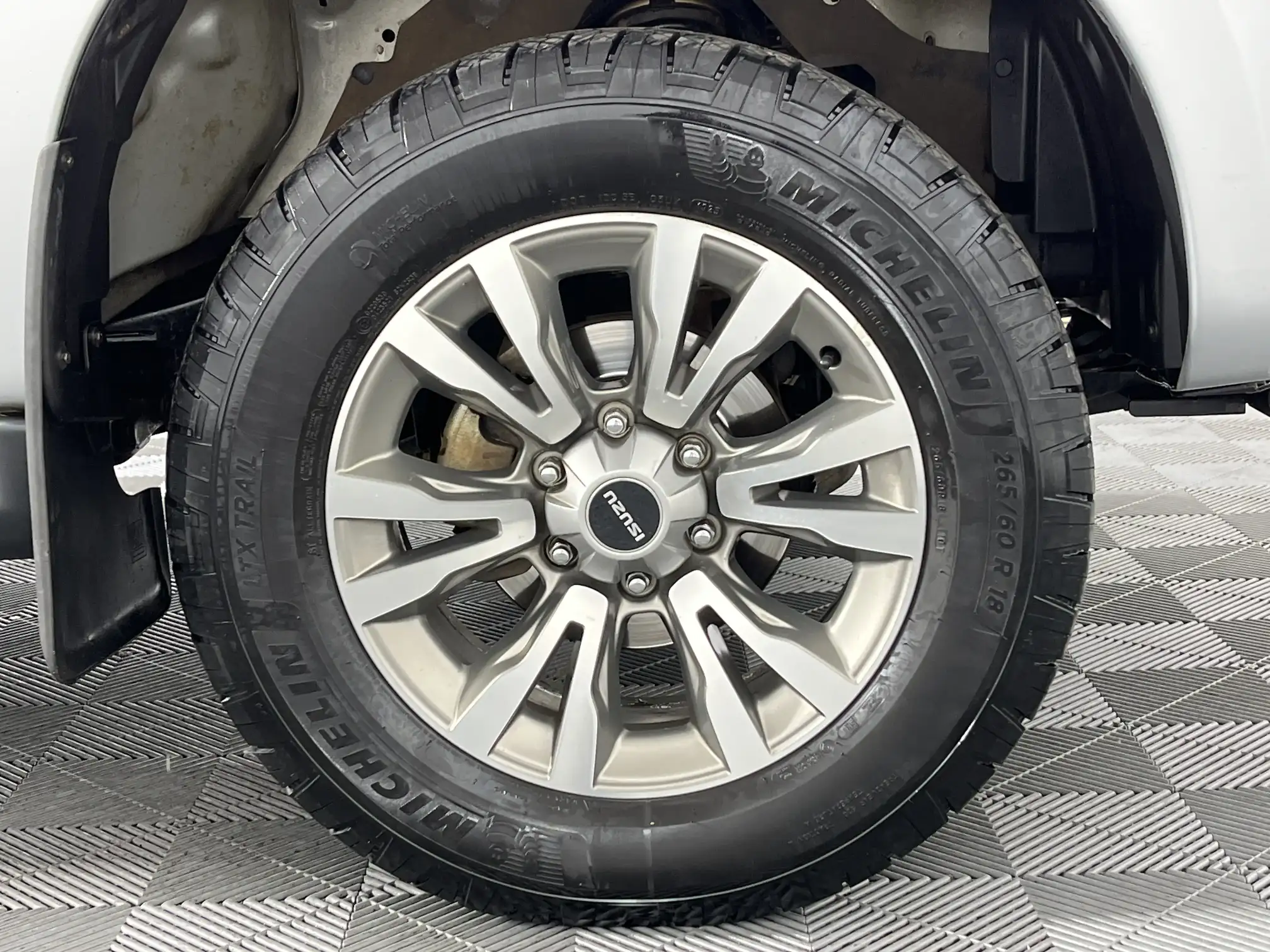 Isuzu D-MAX