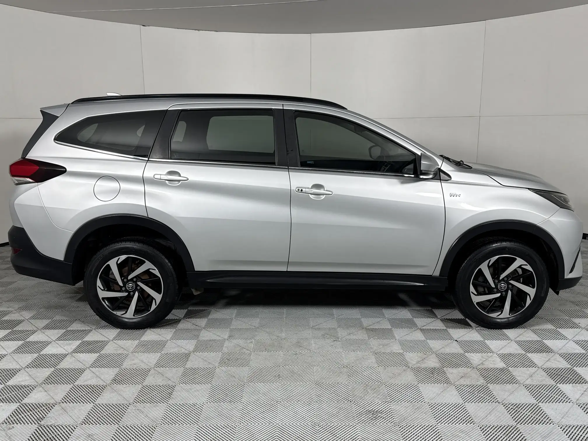Toyota Rush