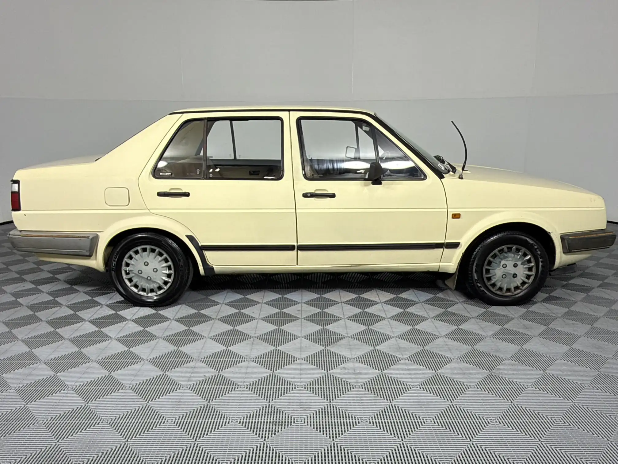 Volkswagen Jetta 1I