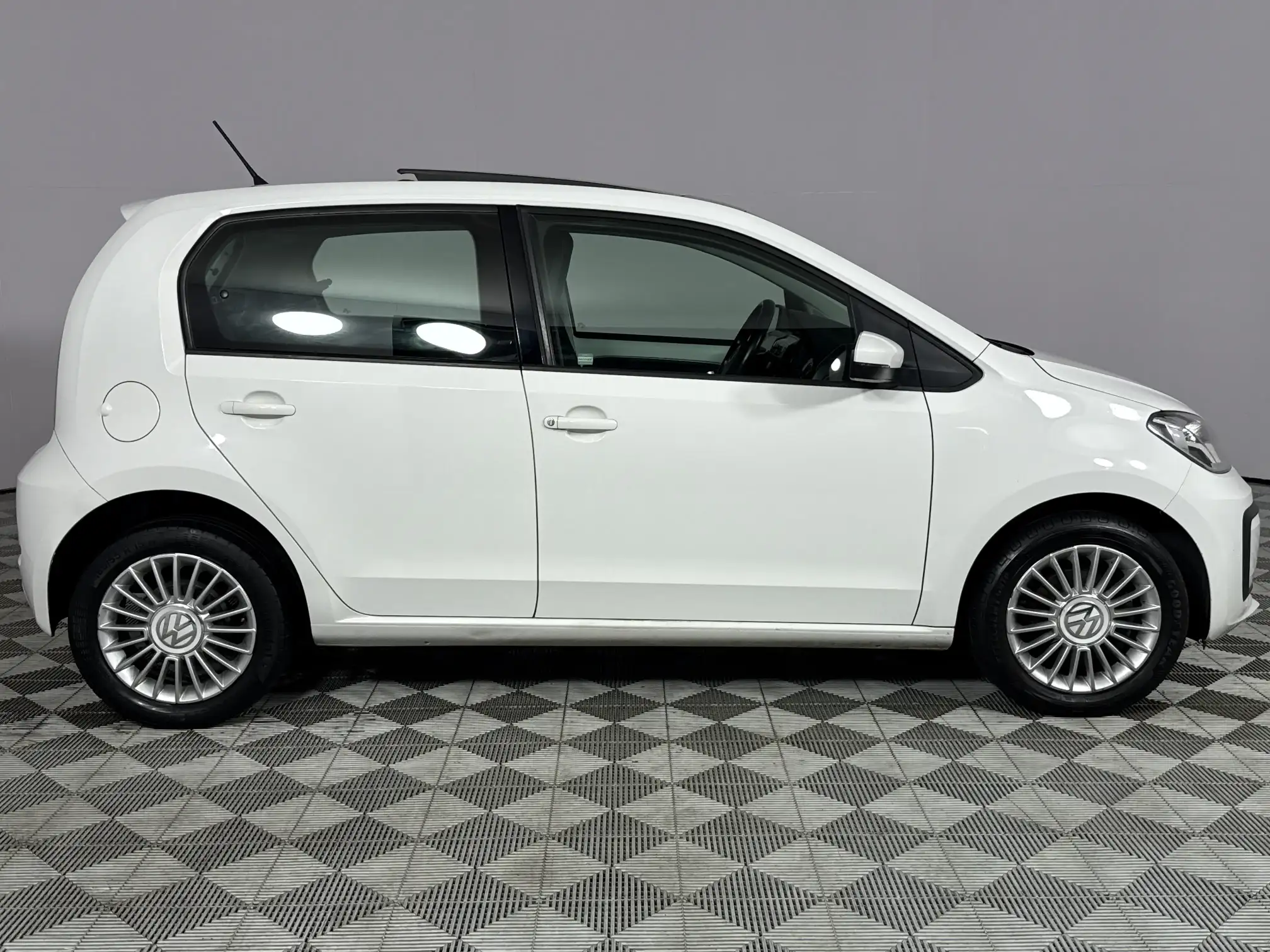 Volkswagen UP