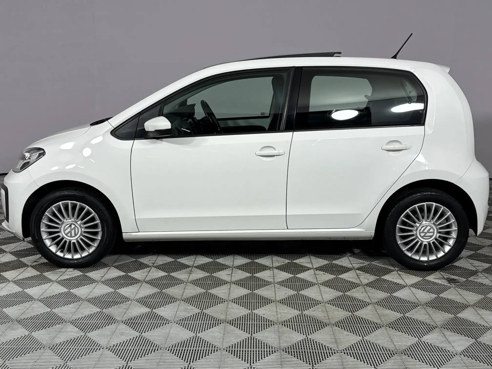 Volkswagen UP