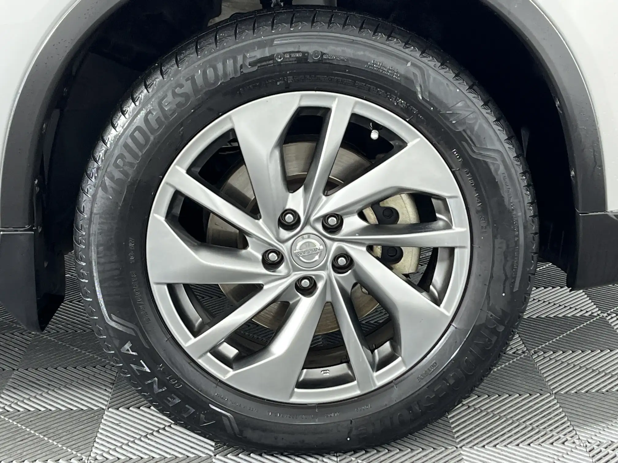 Nissan X Trail