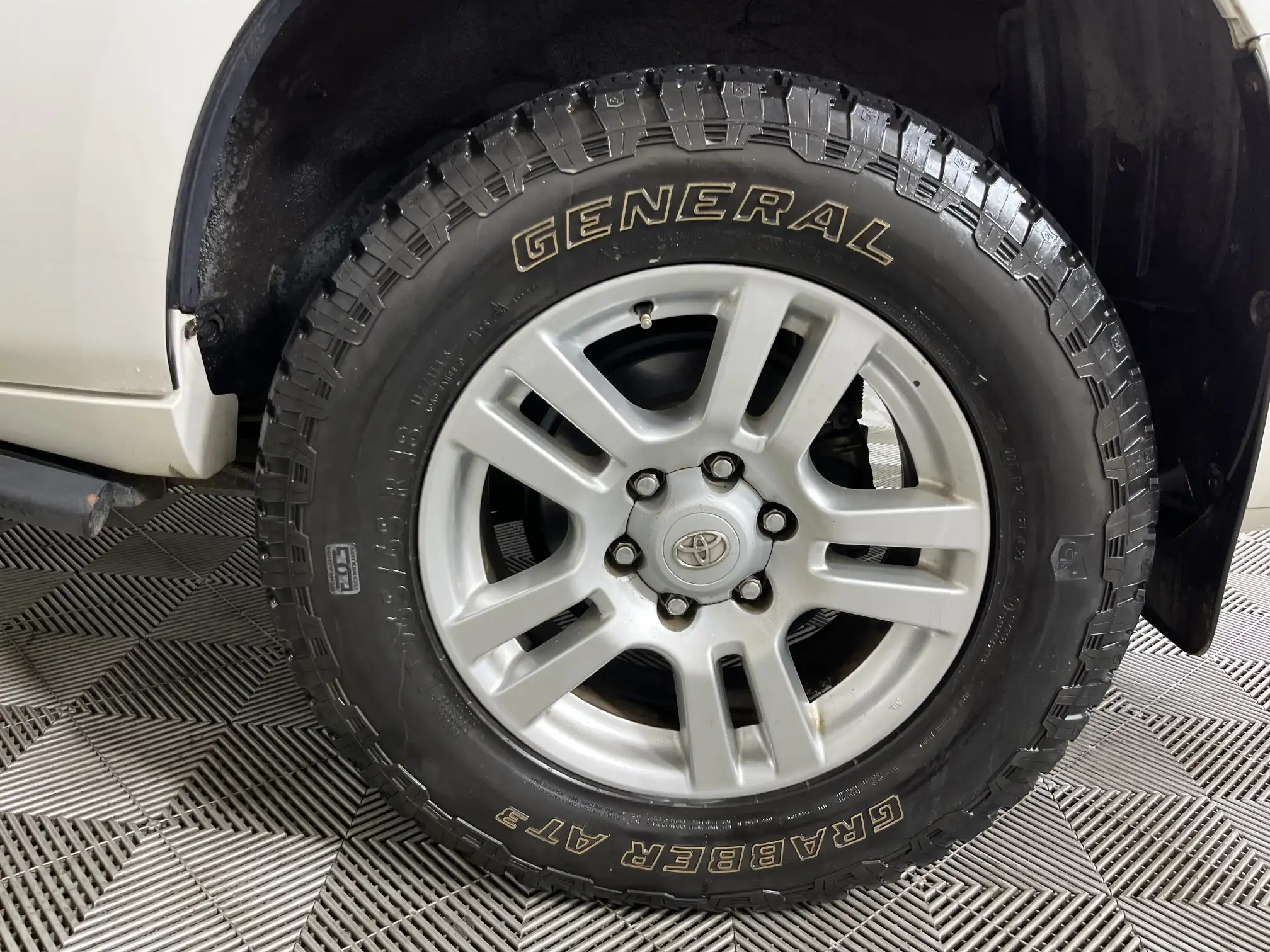 Toyota Prado
