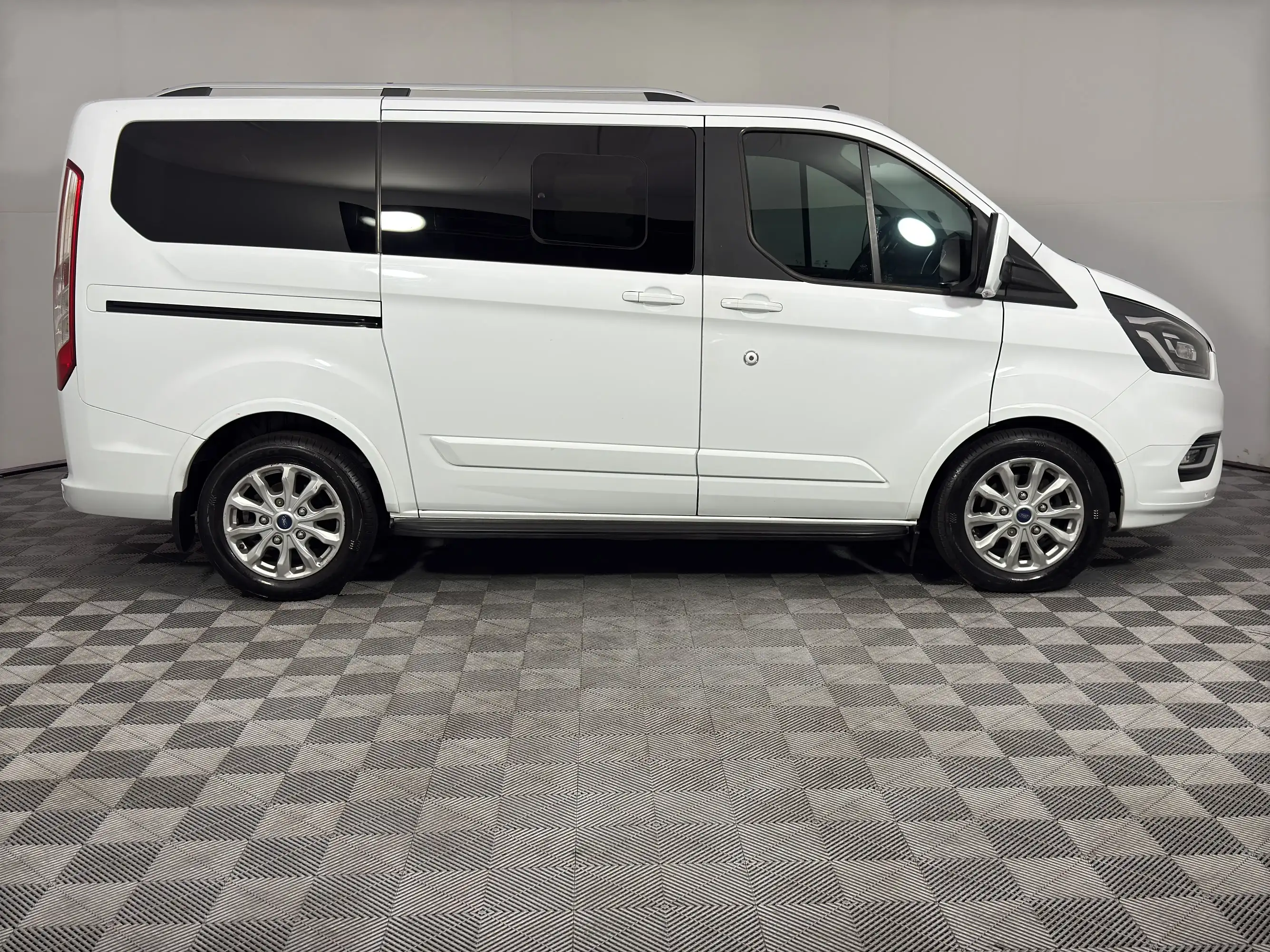 Ford Tourneo
