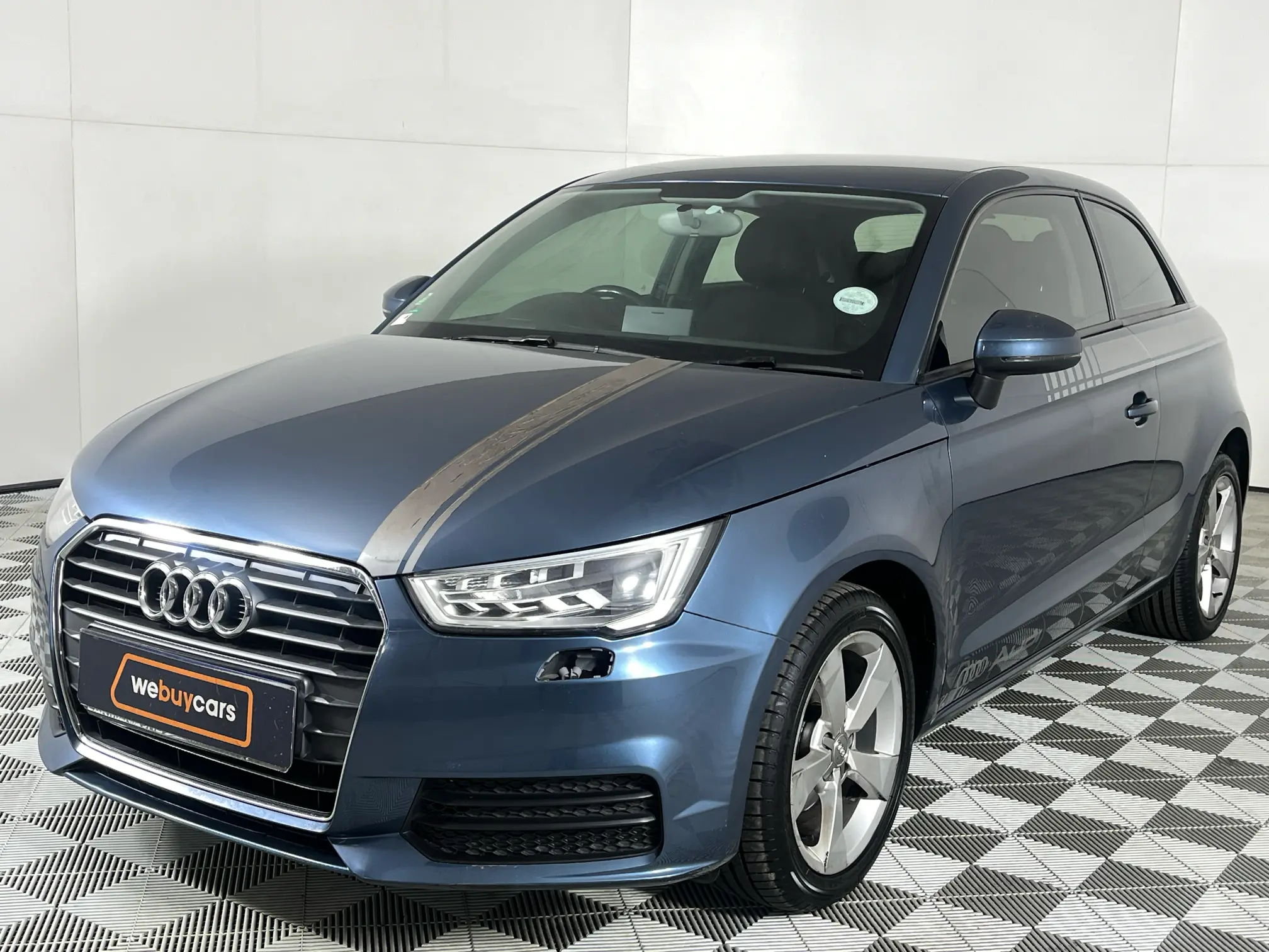 2016 Audi A1 1.0T FSI S Stronic 3-Door (25 TFSI)