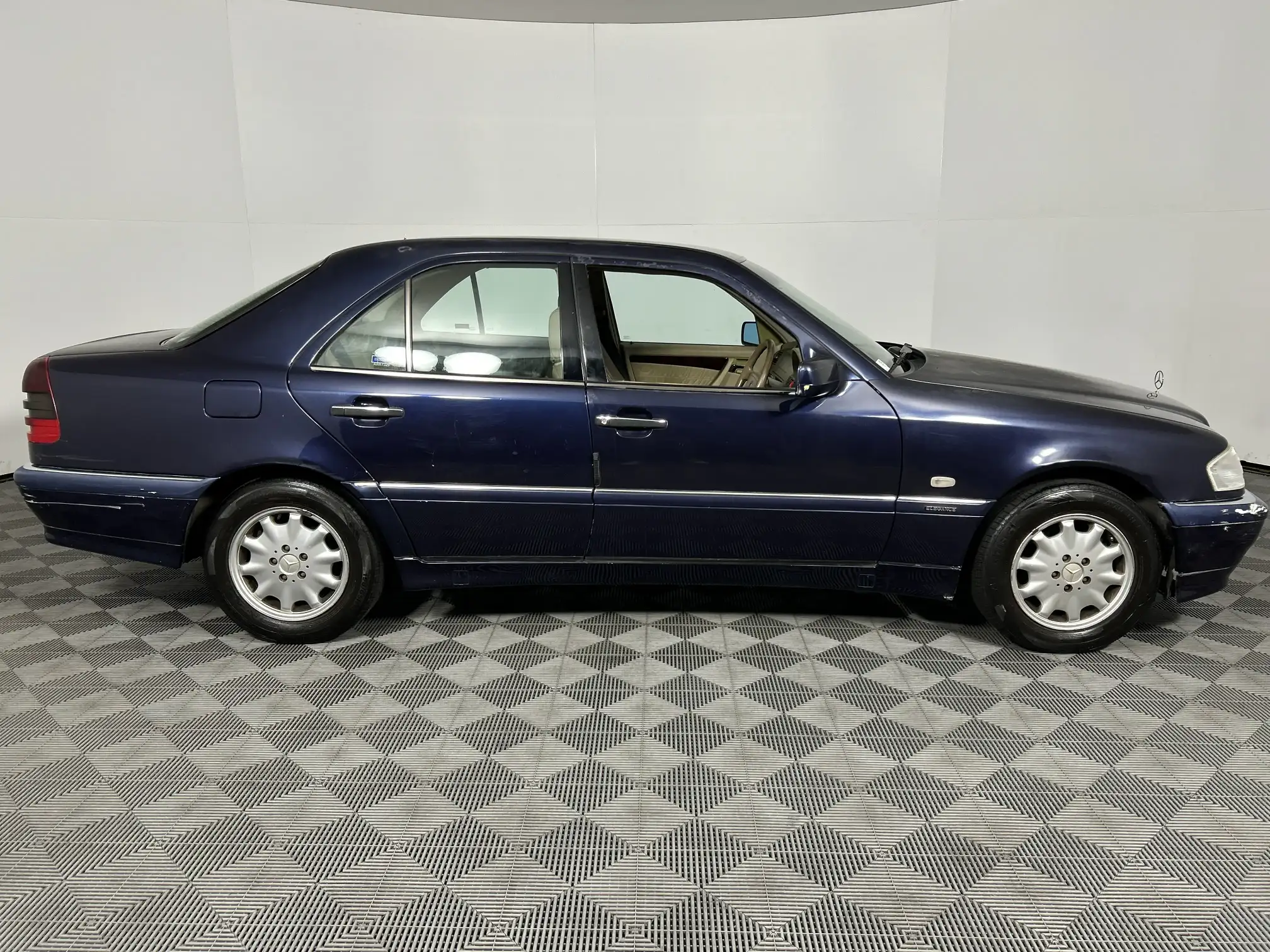 Mercedes-Benz C Class Sedan