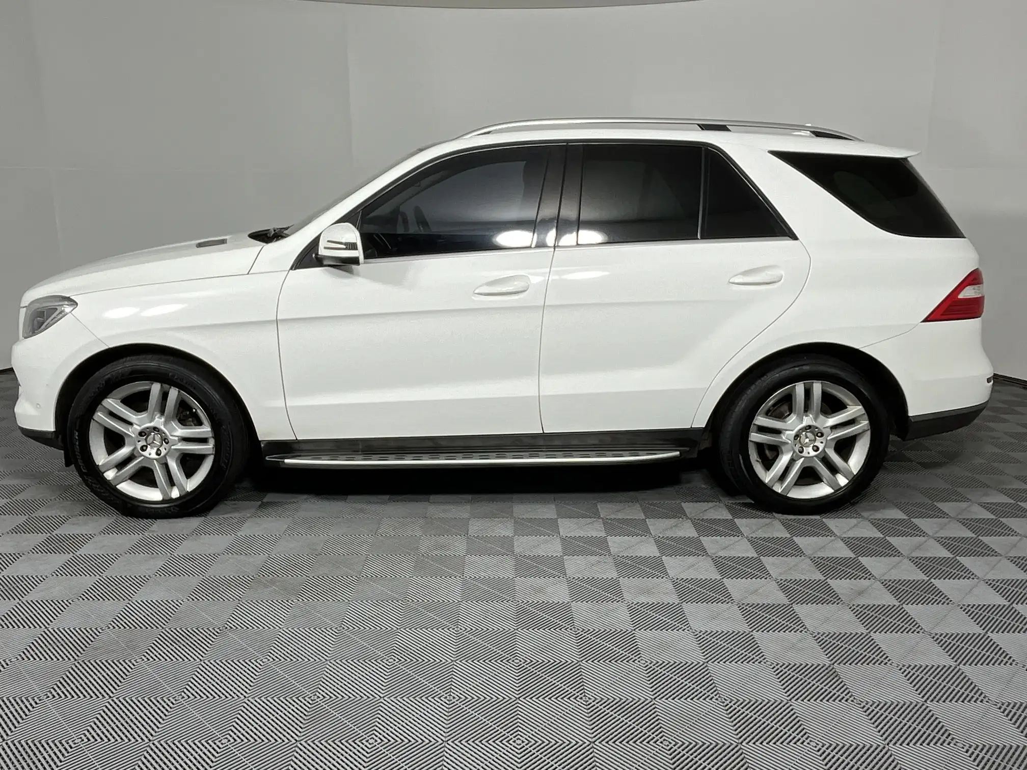 Mercedes-Benz M Class