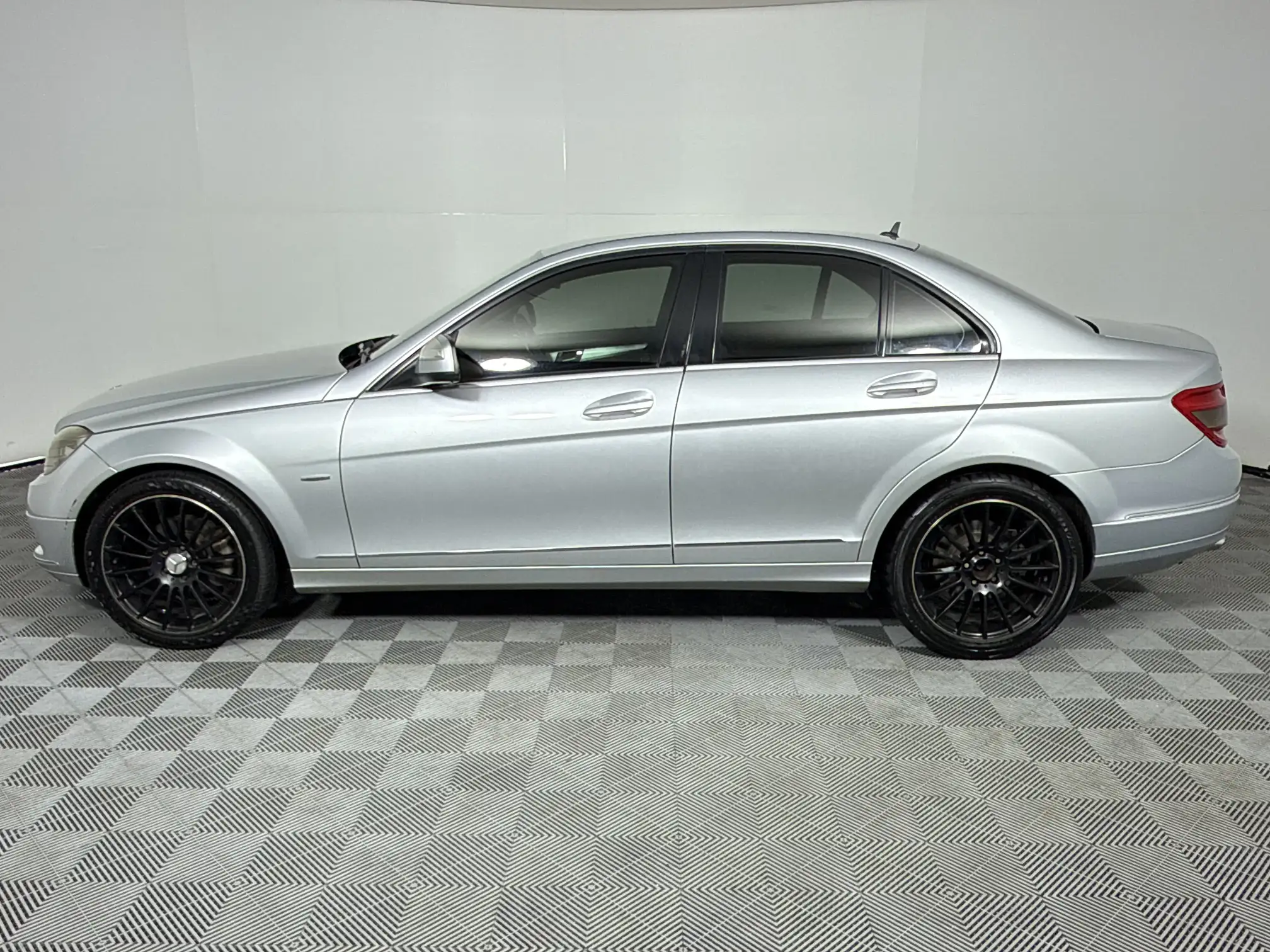 Mercedes-Benz C Class Sedan