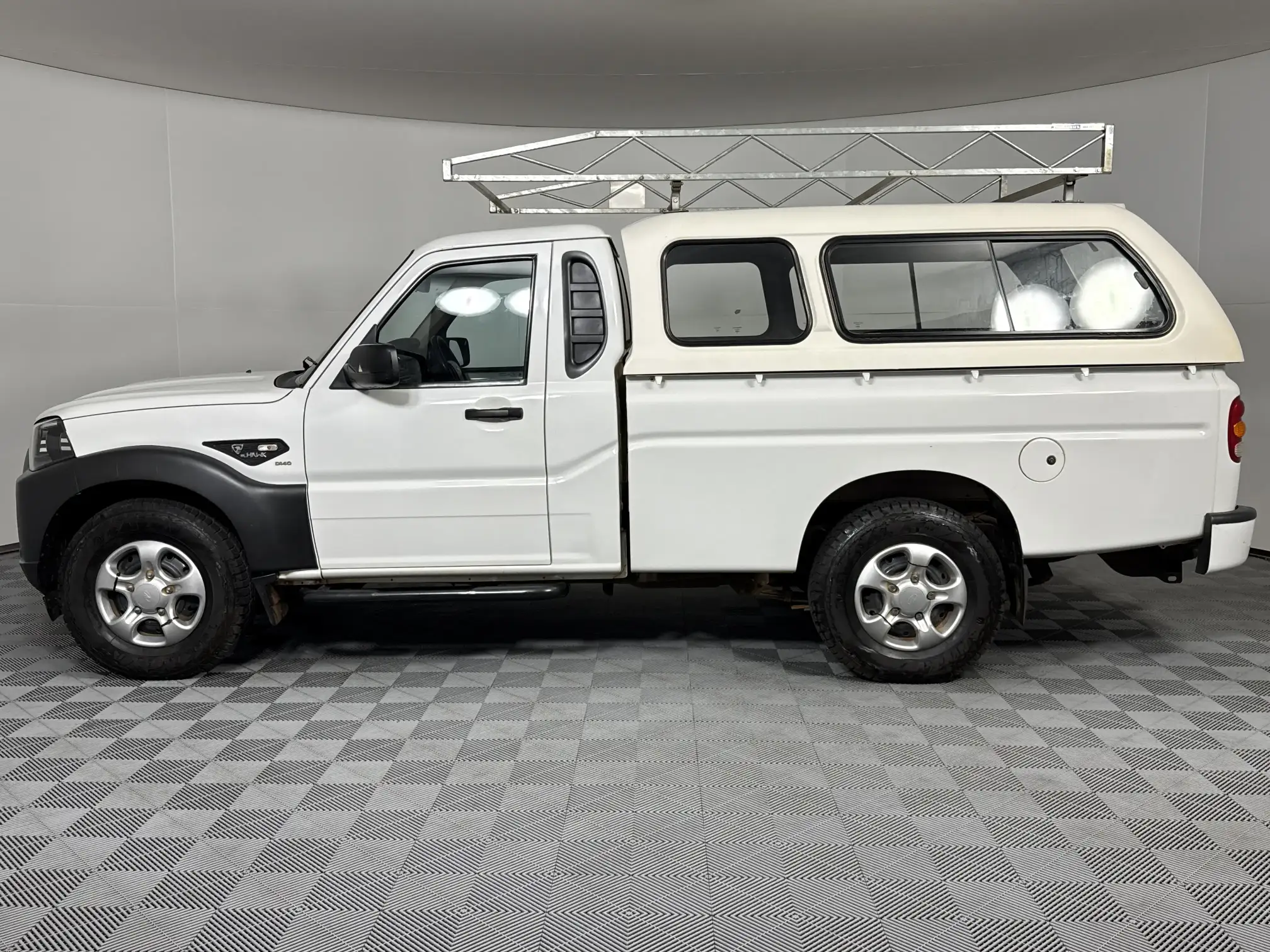 Mahindra PIK UP