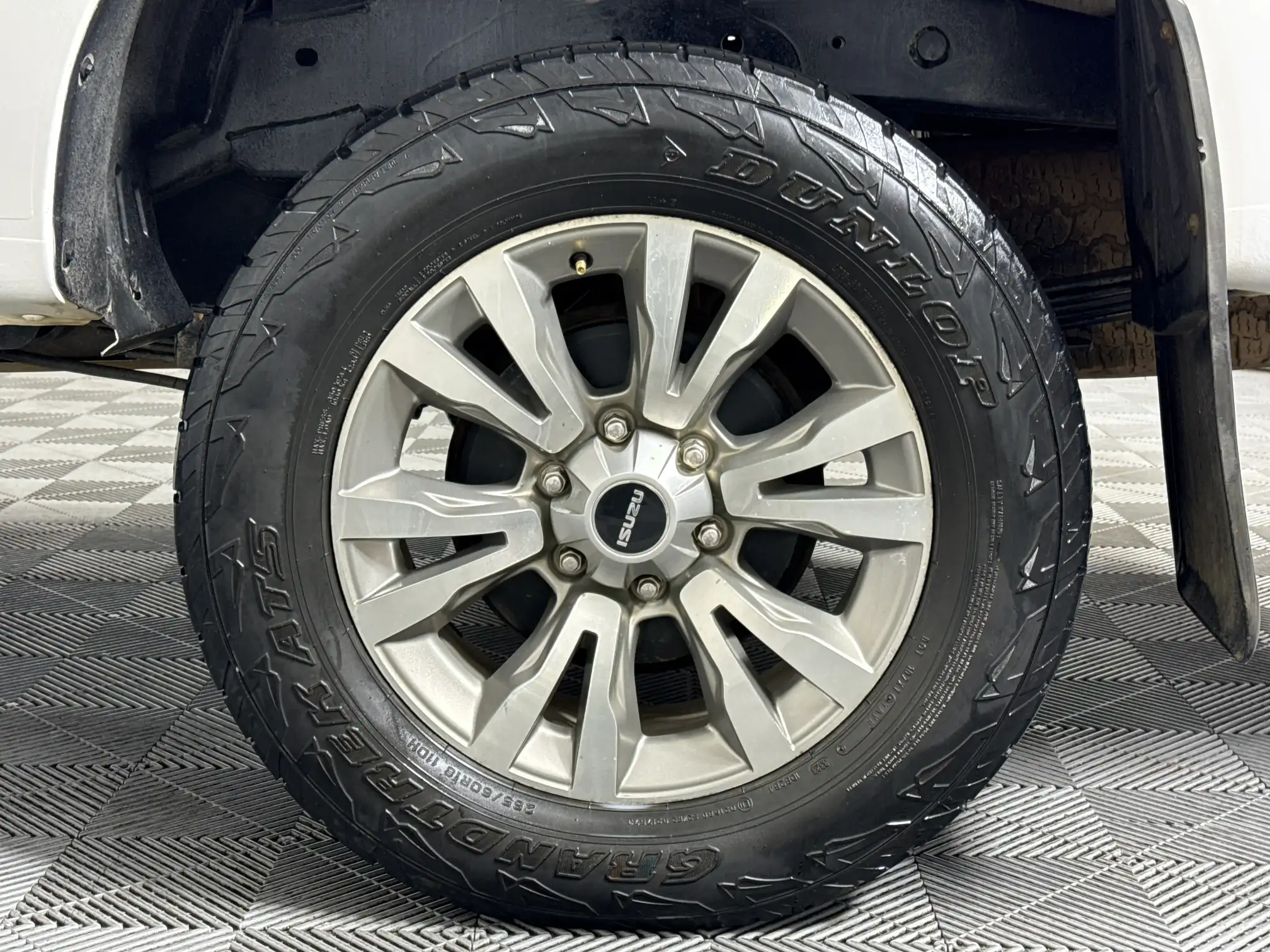 Isuzu KB