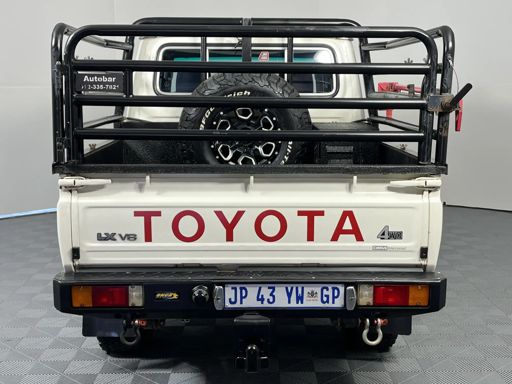 Toyota Land Cruiser